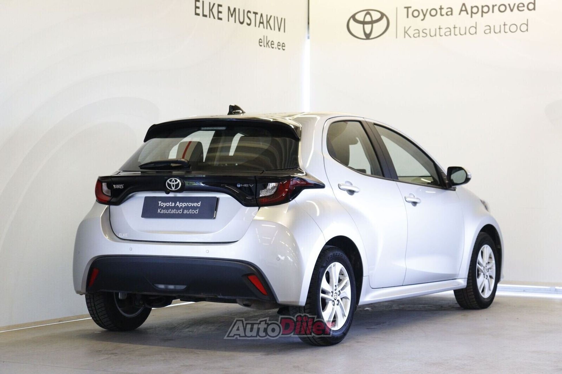 Toyota Yaris Active 1.5 68kW 2025, photo 2/10