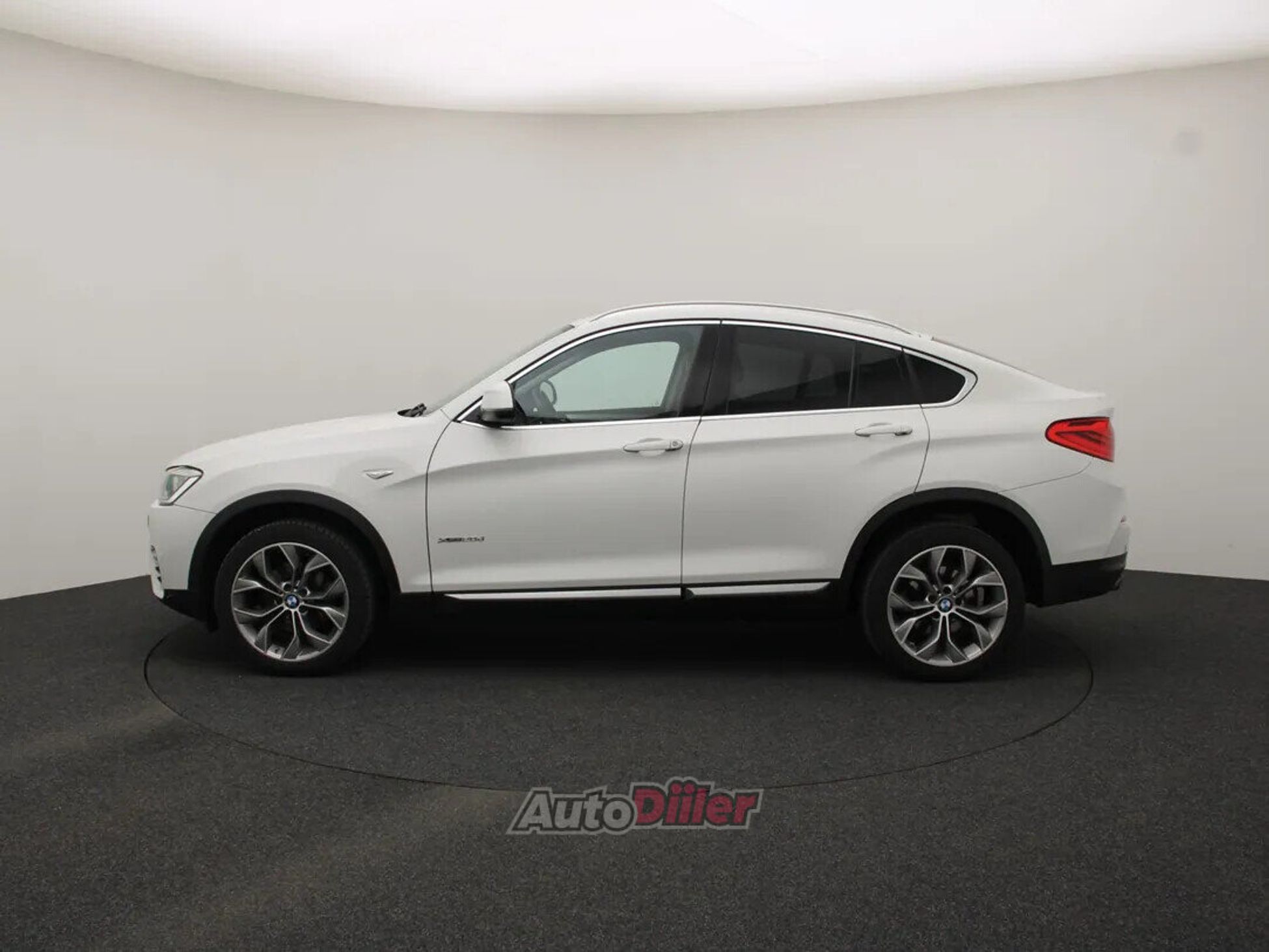 BMW X4 Executive 2.0 140kW 2016, photo 6/10
