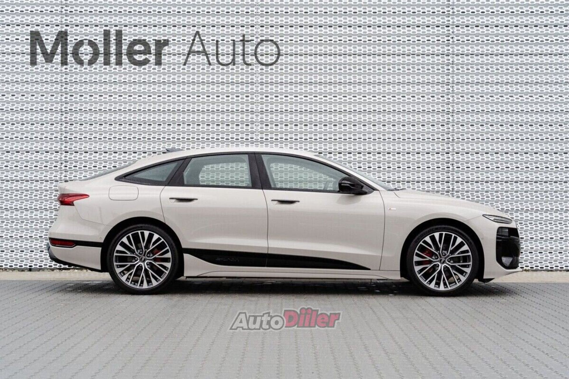 Audi A6 210kW 2025, photo 3/10