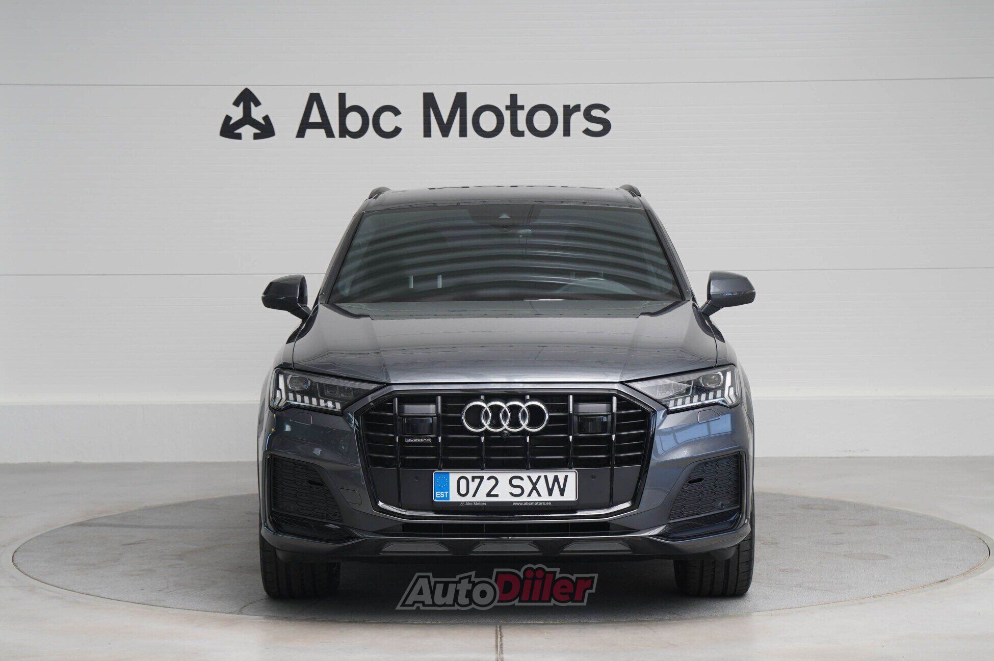 Audi Q7 2021, photo 2/10
