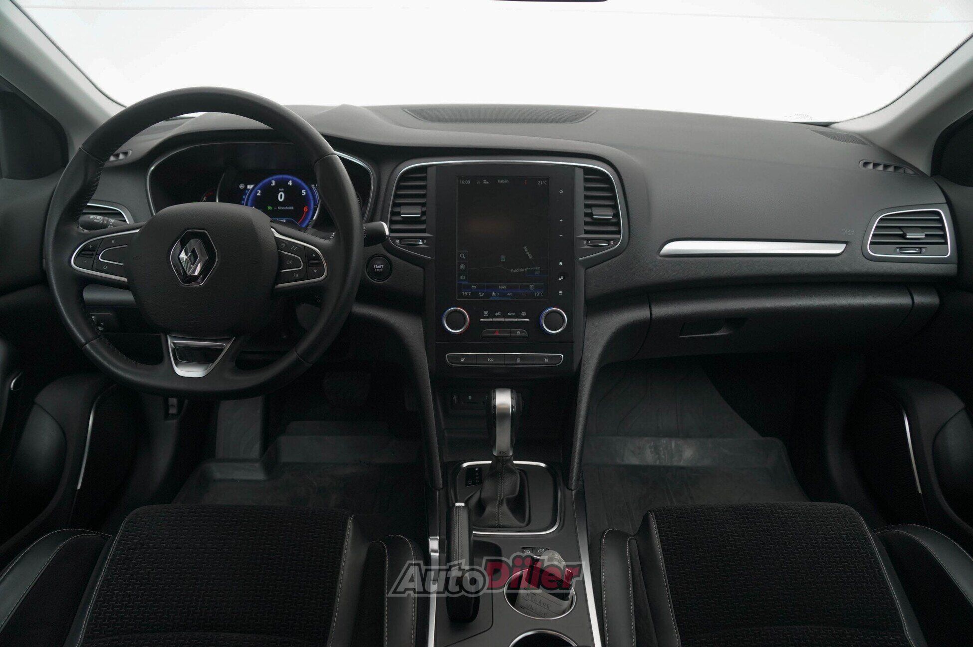 Renault Megane 2018, kuva 7/10