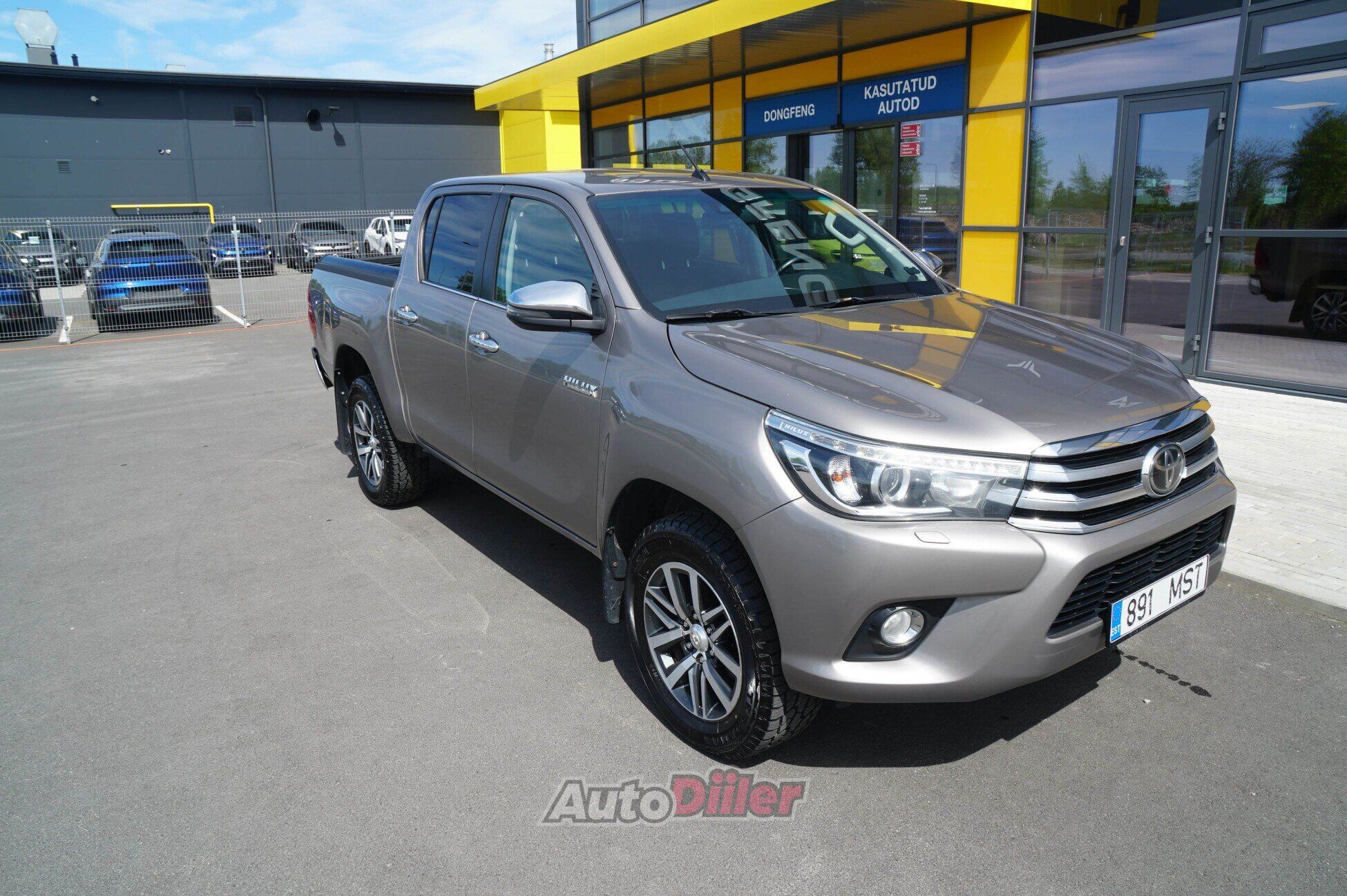 Toyota Hilux 2.4 AWD 110 kW 2.4 110kW 2019, kuva 3/10