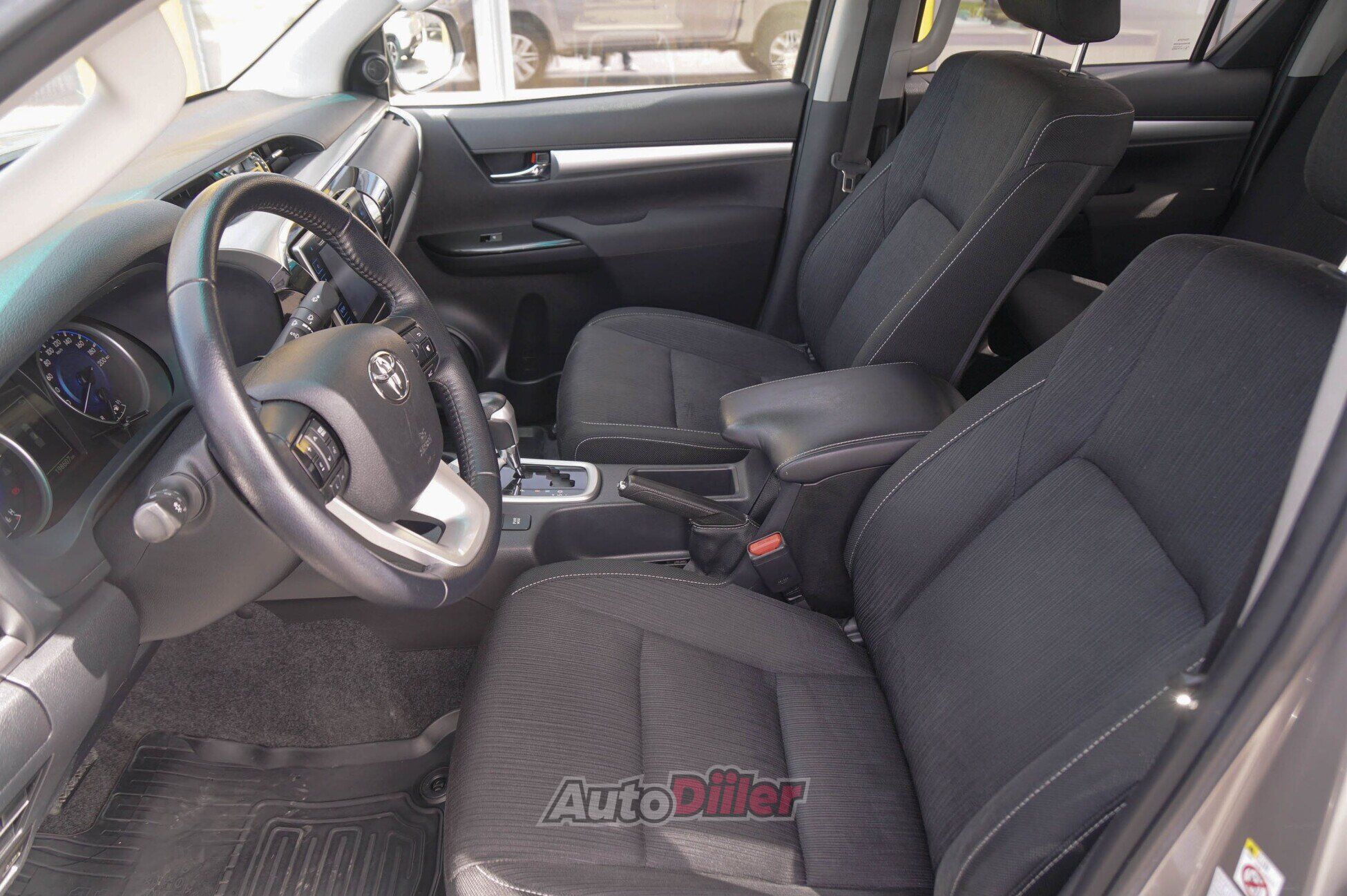 Toyota Hilux 2.4 AWD 110 kW 2.4 110kW 2019, kuva 7/10