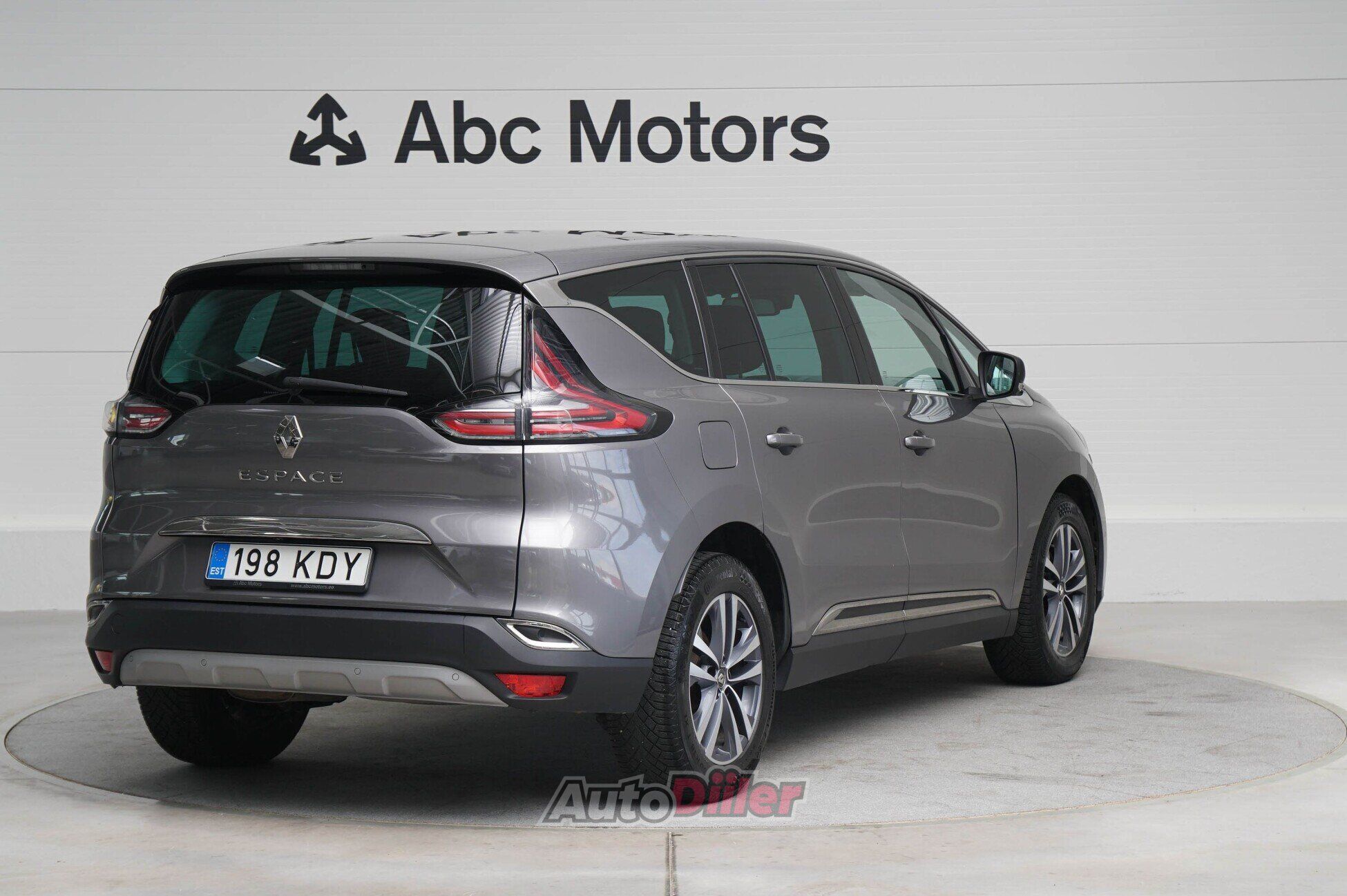 Renault Espace 2017, photo 4/10