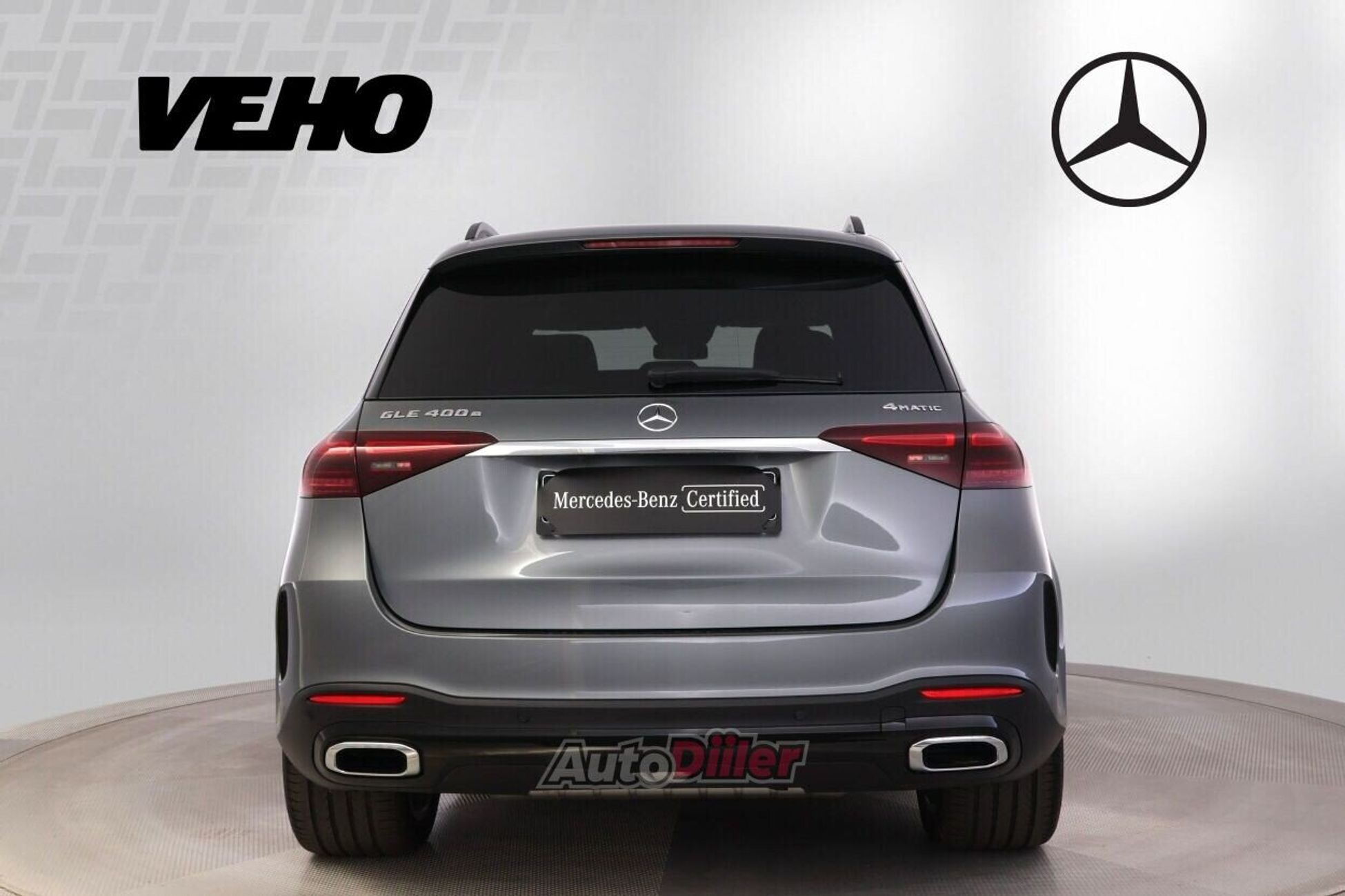 Mercedes-Benz GLE 400 2026, photo 4/10