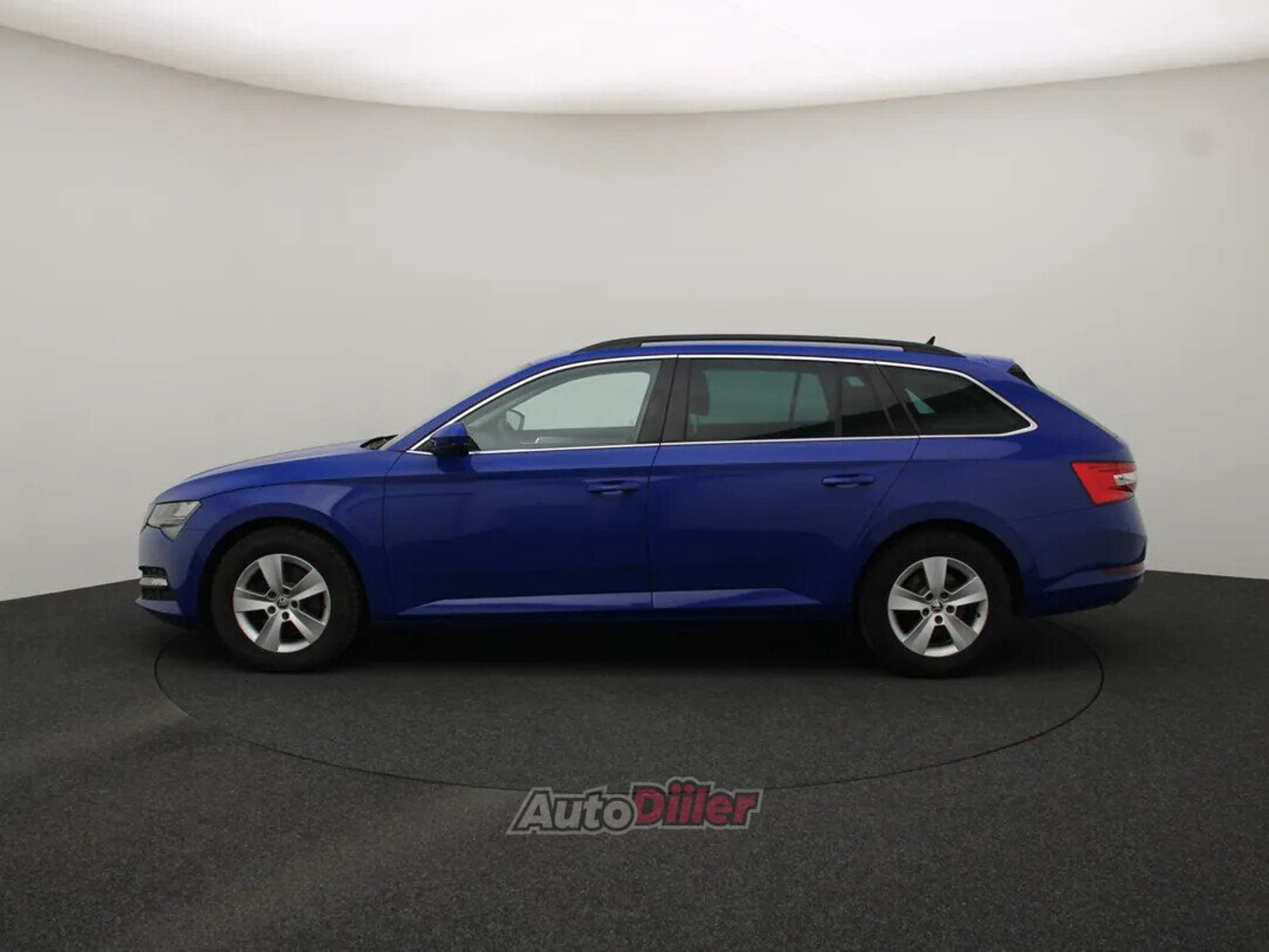 Skoda Superb Ambition 2.0 110kW 2022, photo 6/10
