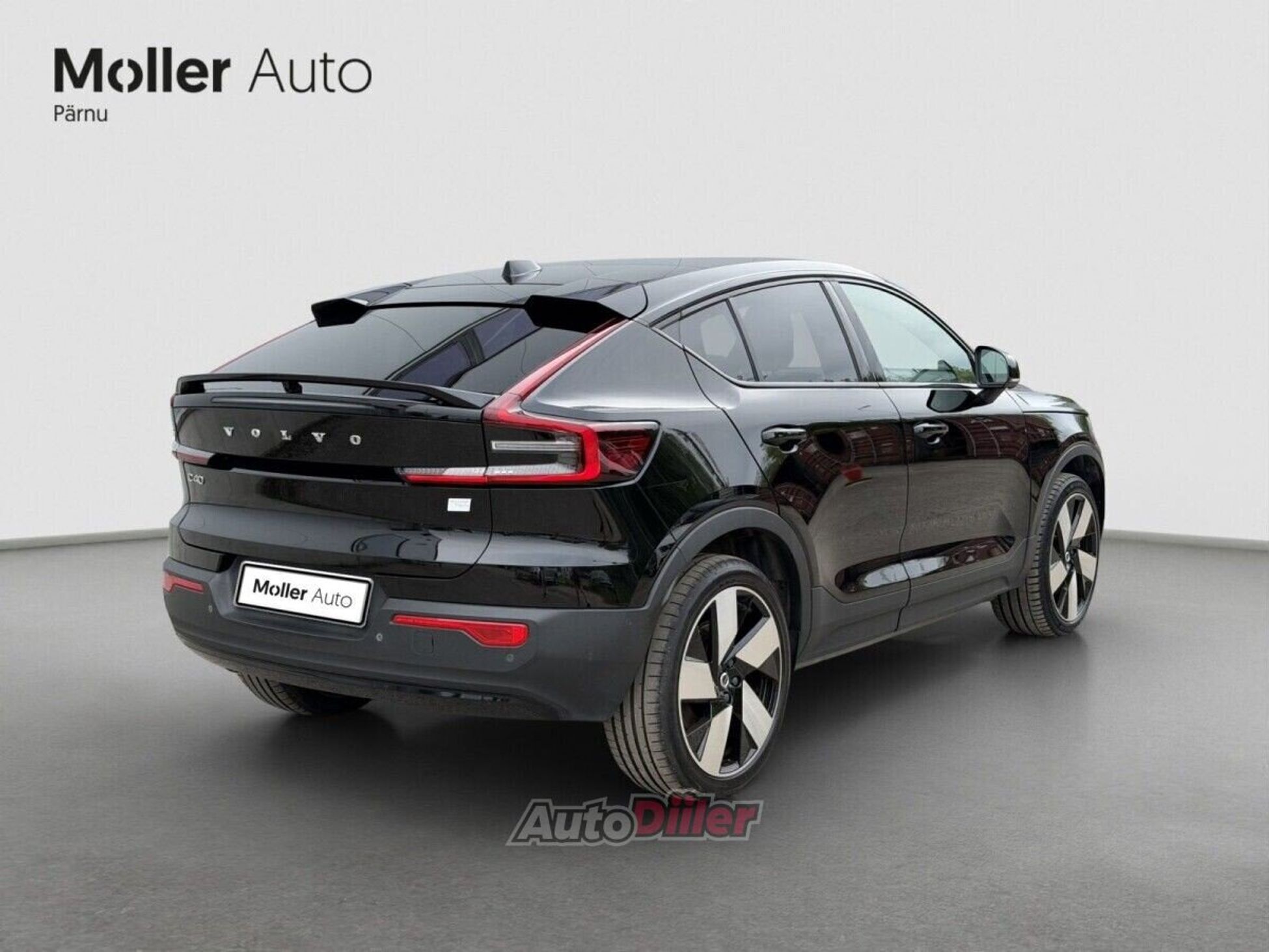 Volvo XC40 160kW 2022, kuva 2/10
