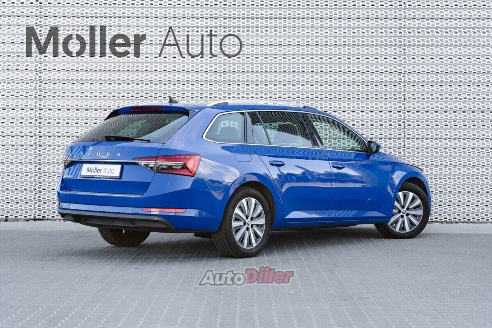 Skoda Superb 2.0 147kW 2021, photo 4/10
