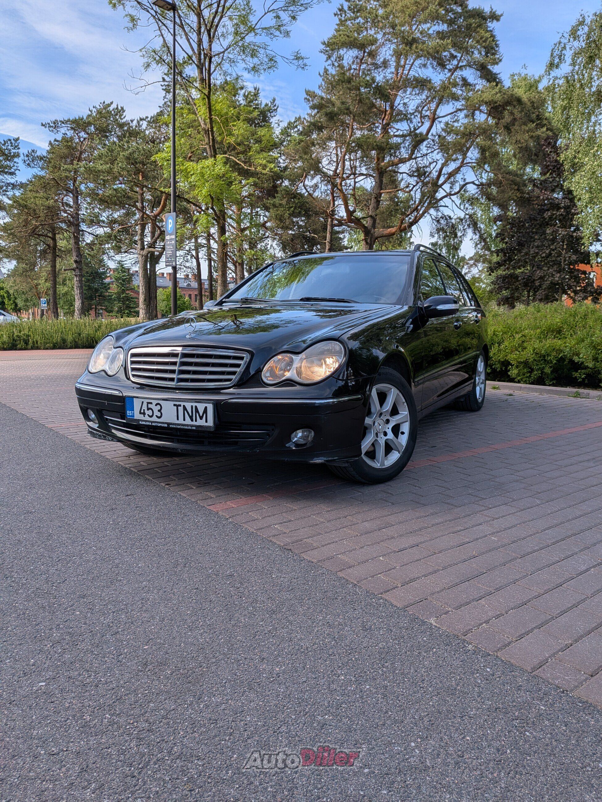 Mercedes-Benz C 200