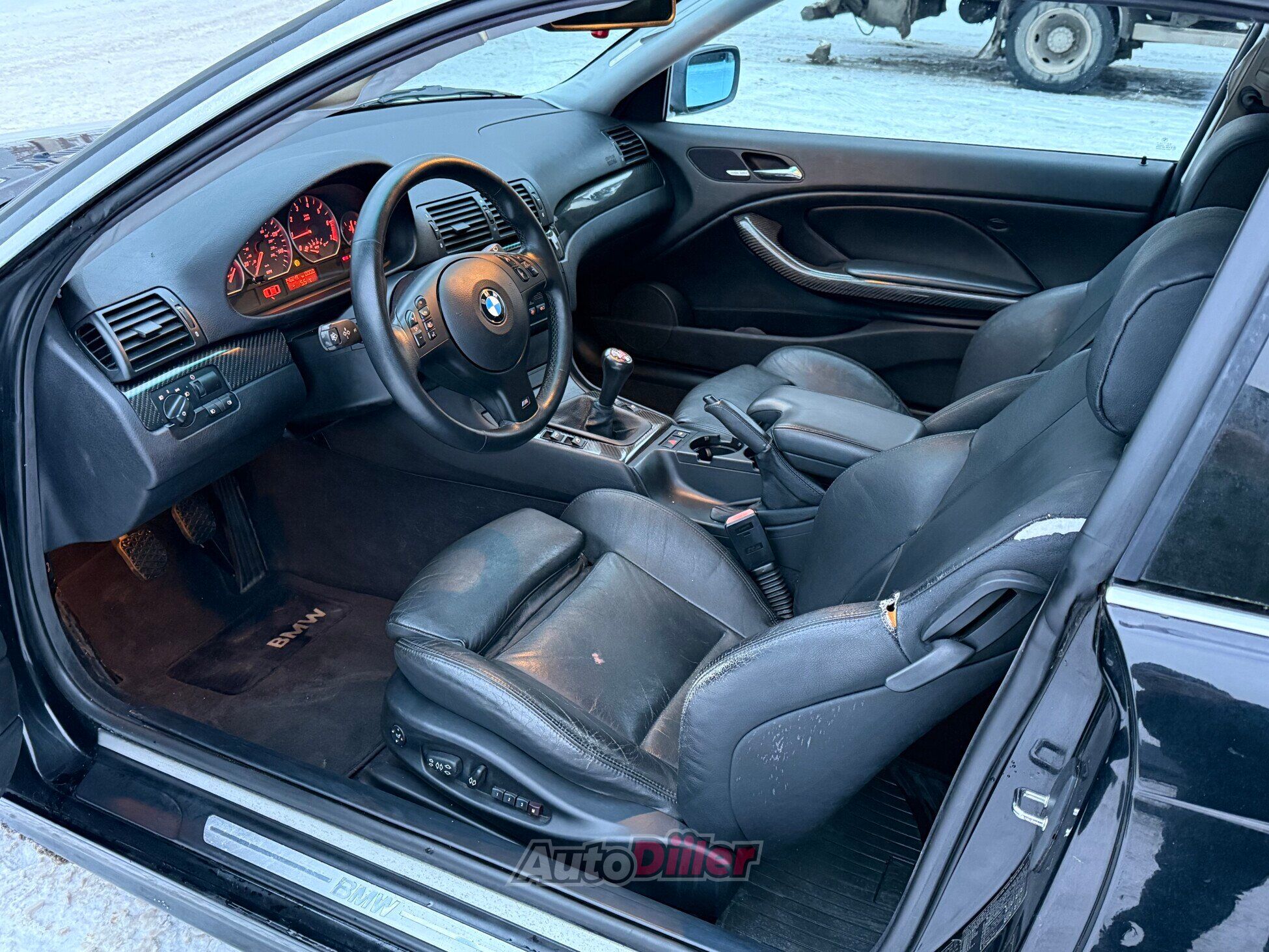 BMW 330 Ci kupee 3.0 170kW 2002, photo 6/8