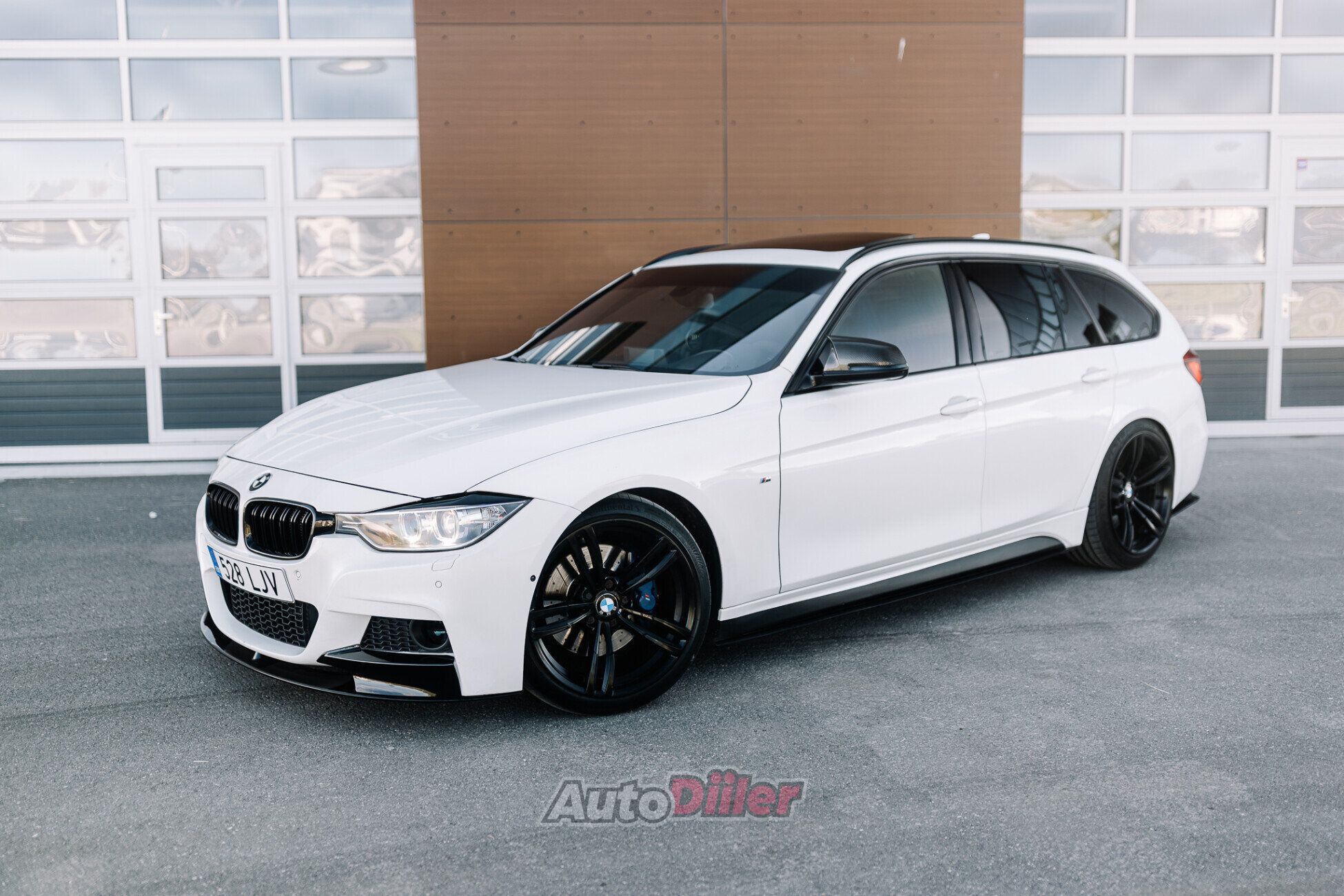 BMW 320 2.0 135kW 2014, kuva 2/10