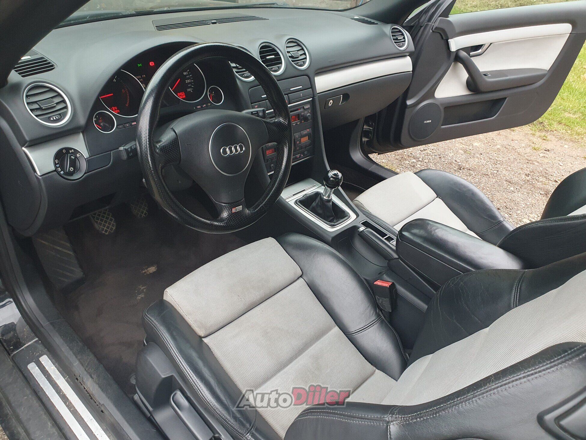 Audi A4 2.5 120kW 2004, kuva 4/10