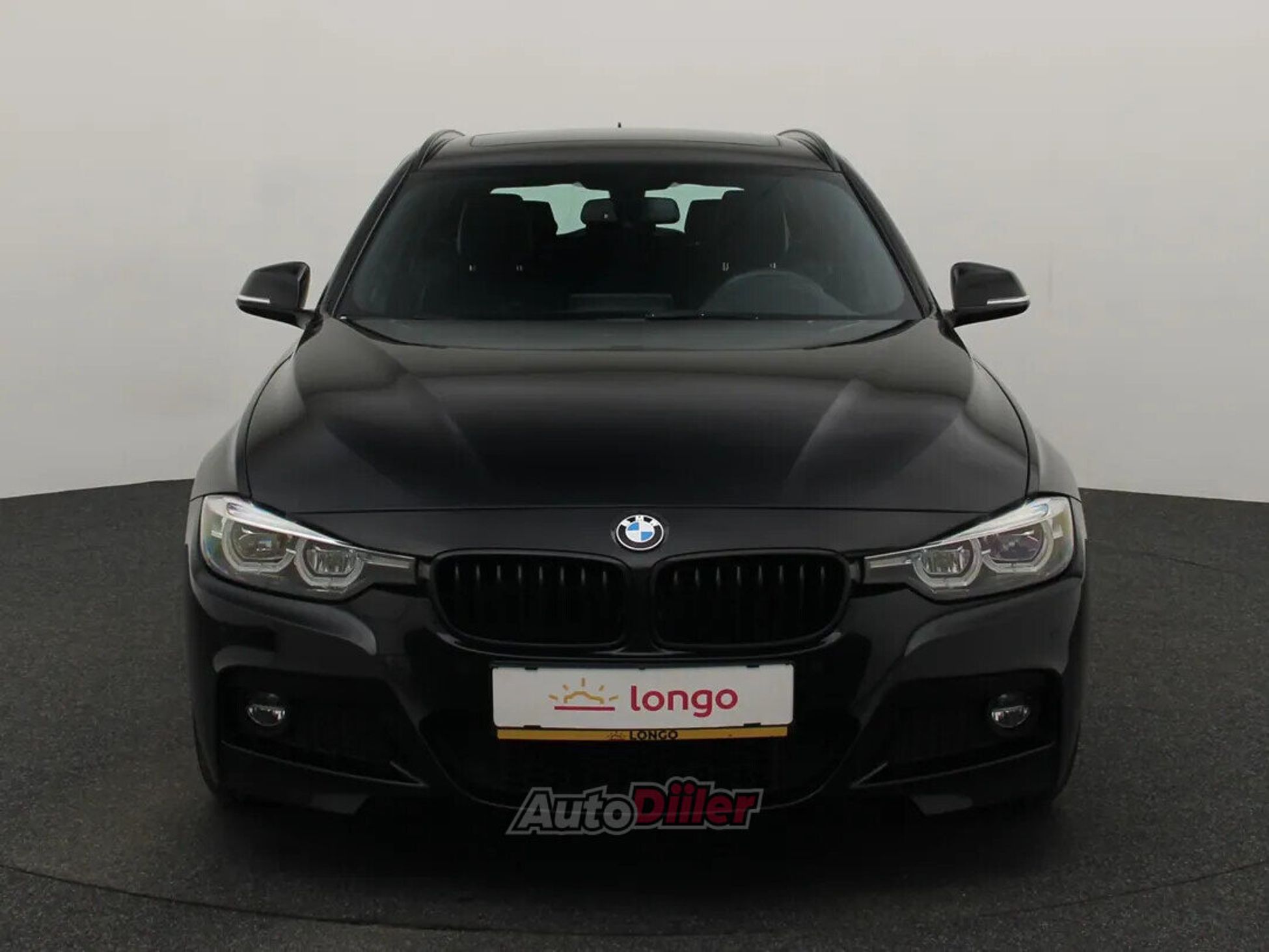 BMW 320 2019, photo 3/10