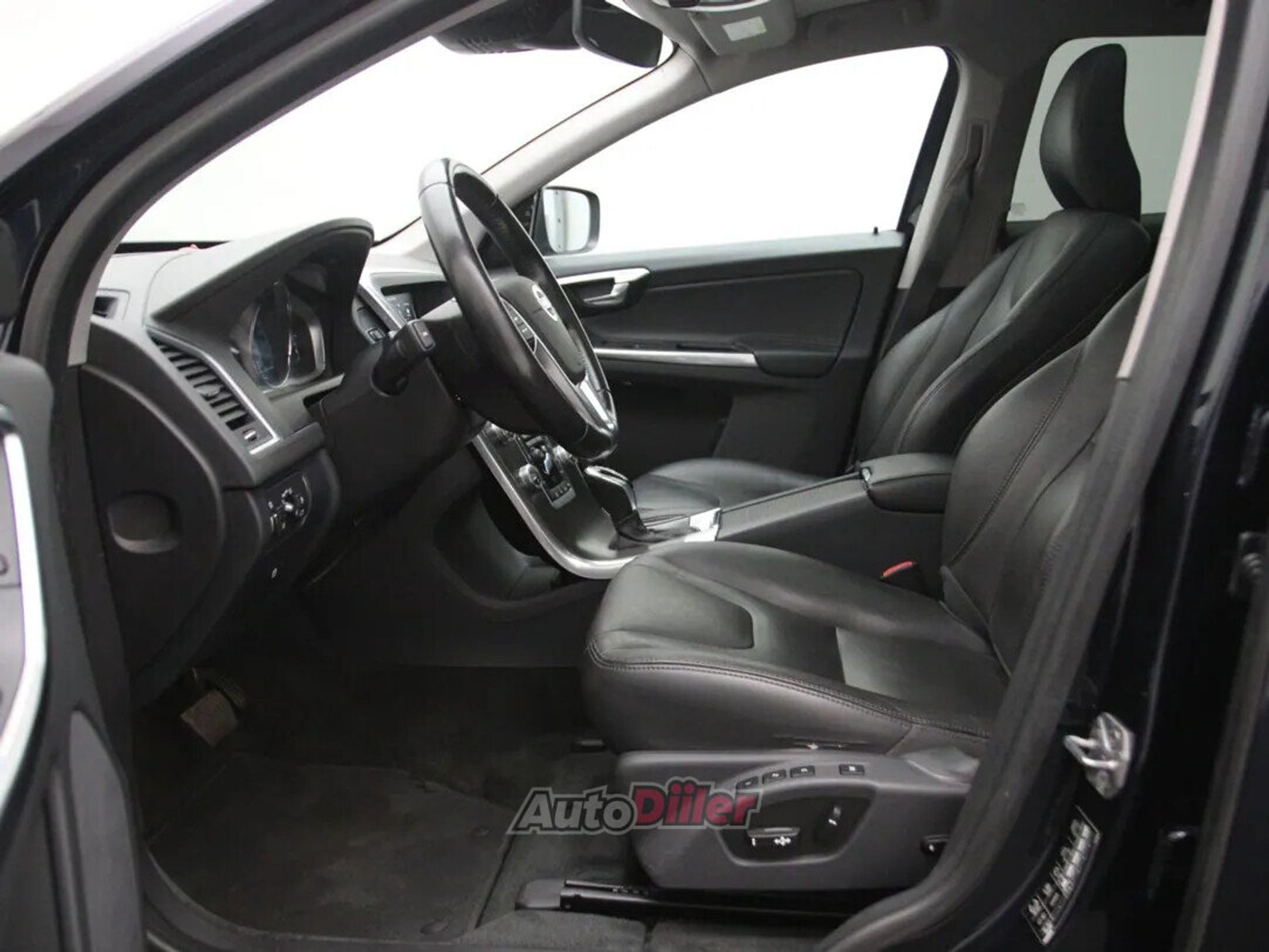 Volvo XC60 Summum 2.0 110kW 2015, photo 4/10