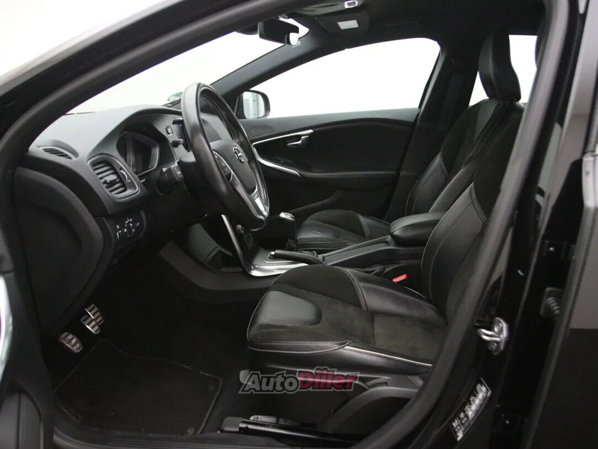 Volvo V40 Business Sport 2.0 110kW 2018, kuva 4/10