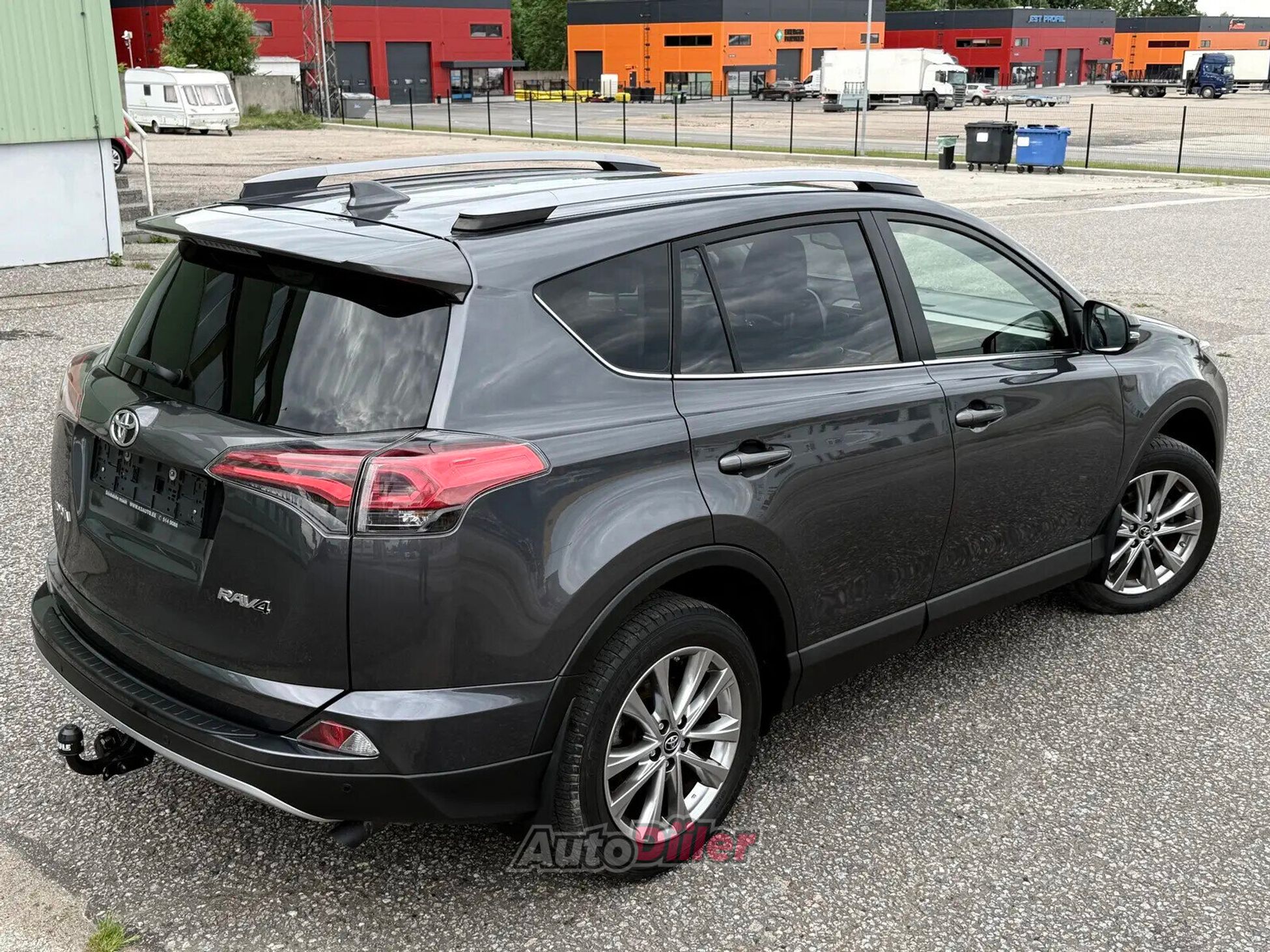 Toyota RAV4 2018, kuva 4/10