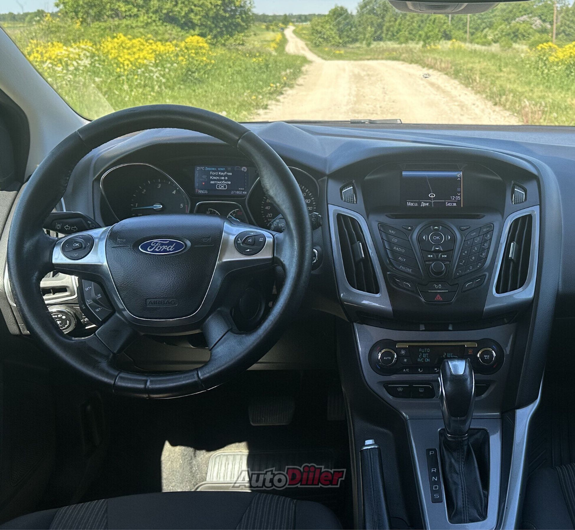 Ford Focus 2.0 103kW 2013, kuva 5/10