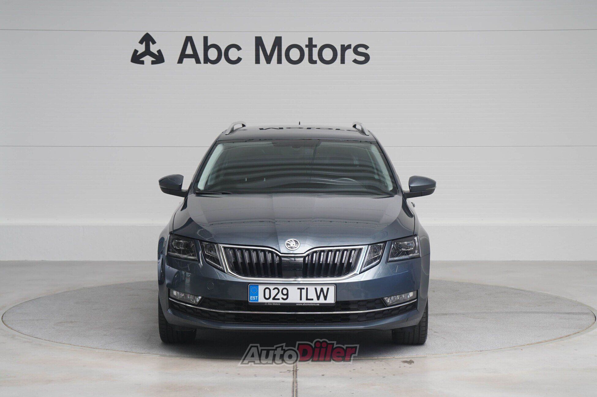 Skoda Octavia 2020, kuva 2/10