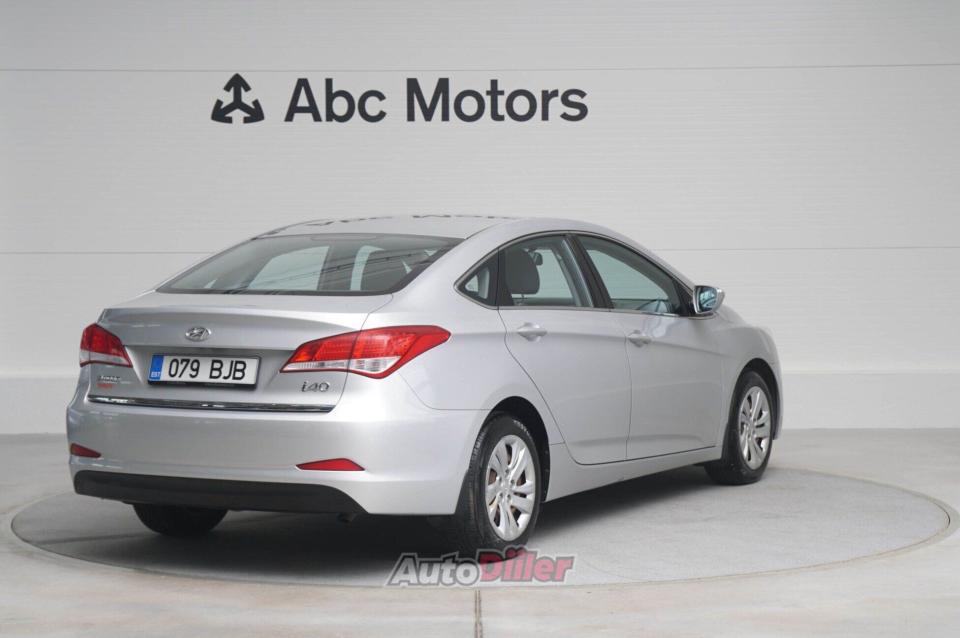 Hyundai i40 2013, kuva 4/10