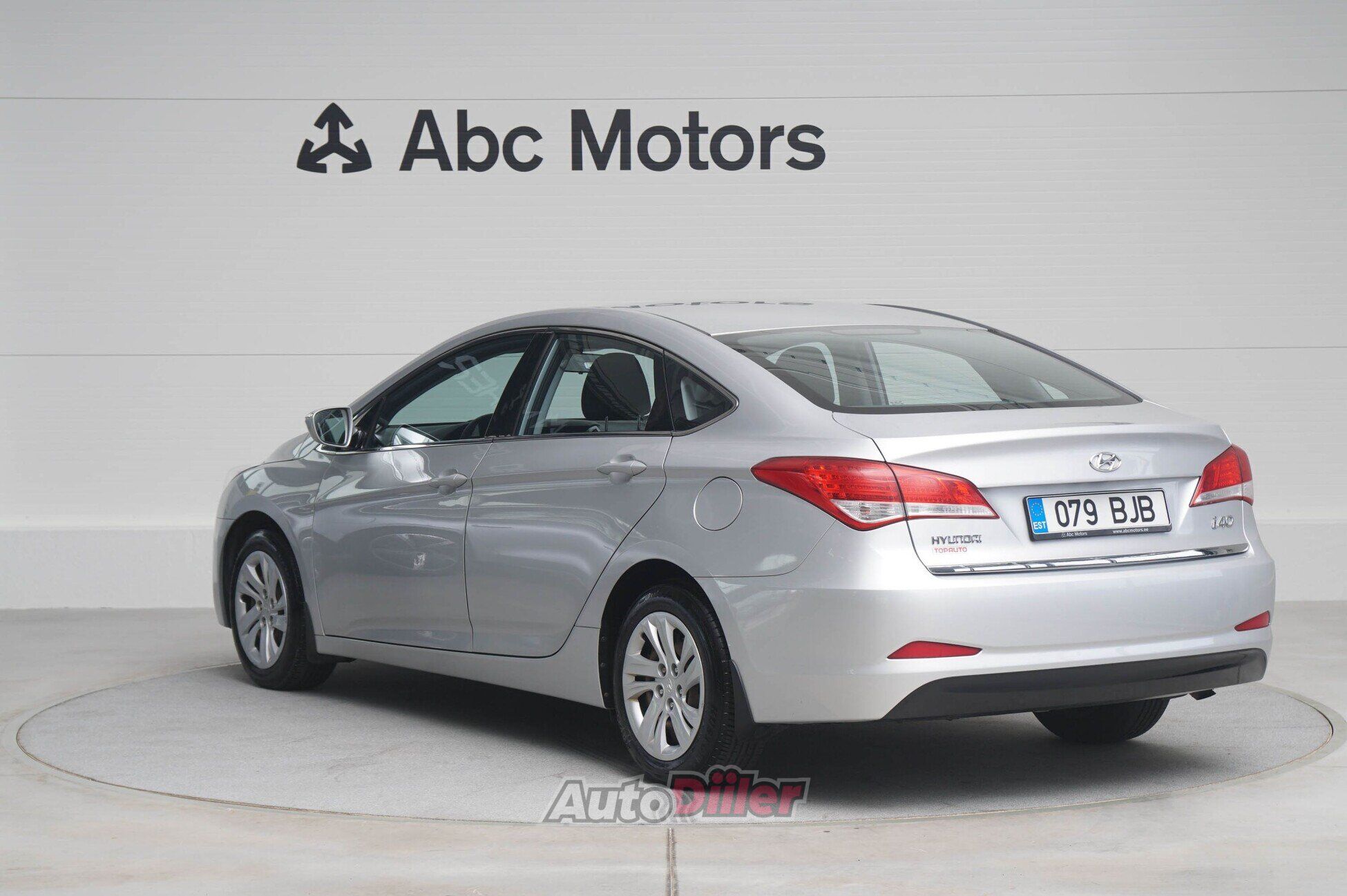 Hyundai i40 2013, kuva 6/10