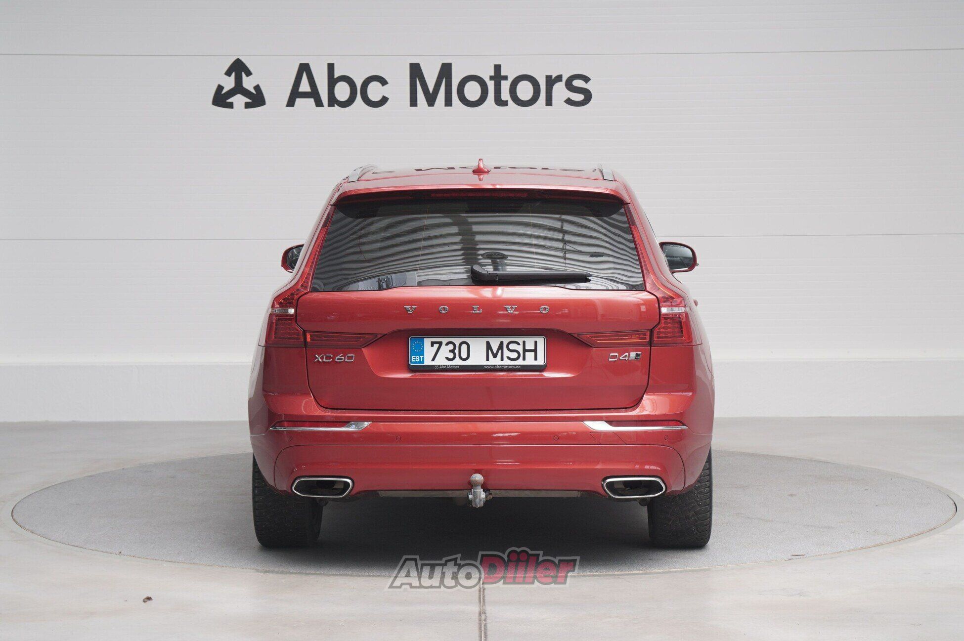 Volvo XC60 2017, photo 5/10