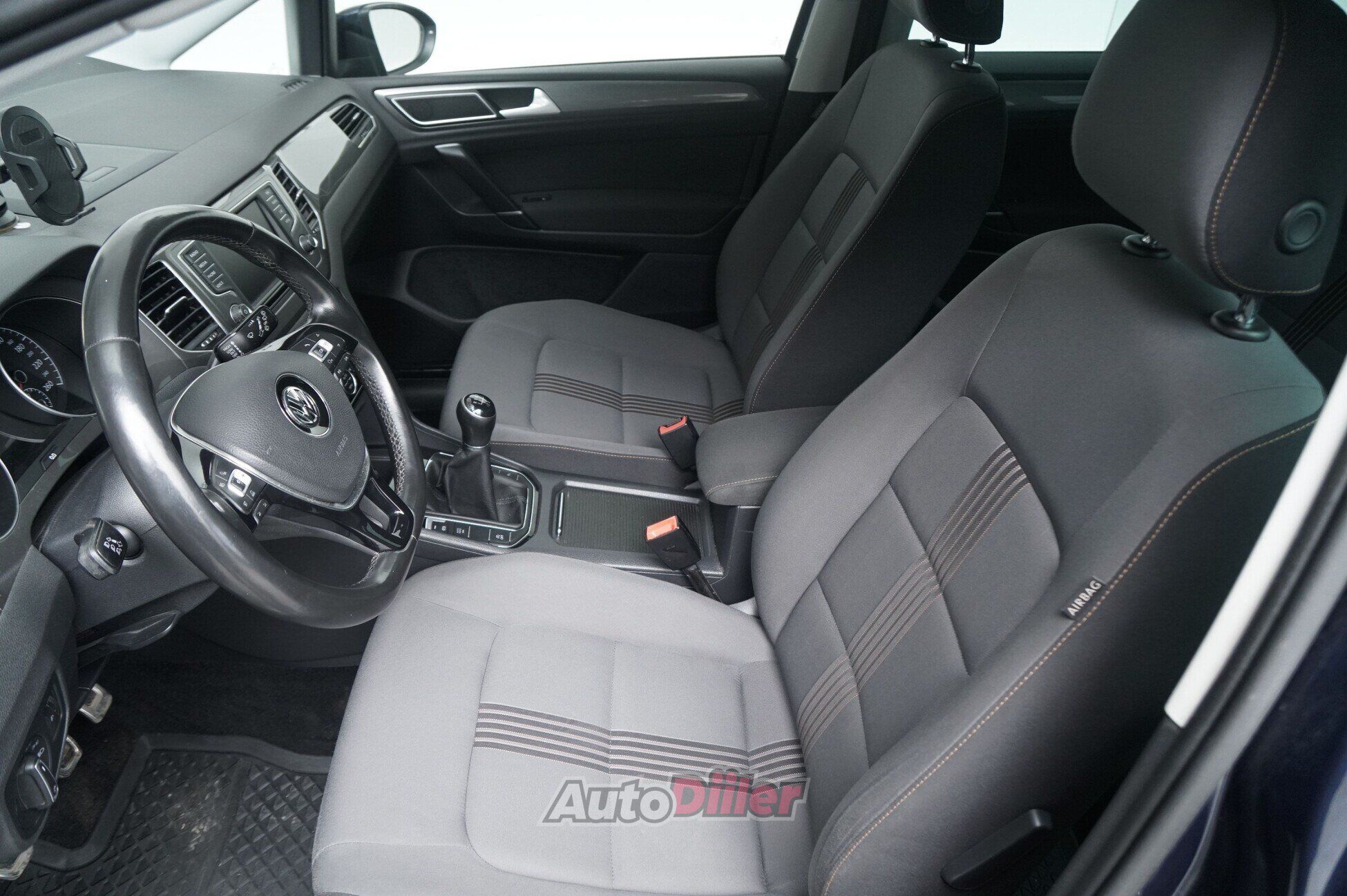 Volkswagen Golf Sportsvan 2016, photo 7/10