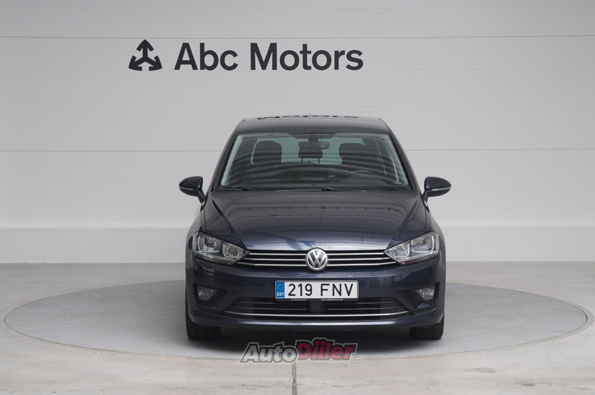 Volkswagen Golf Sportsvan 2016, photo 2/10
