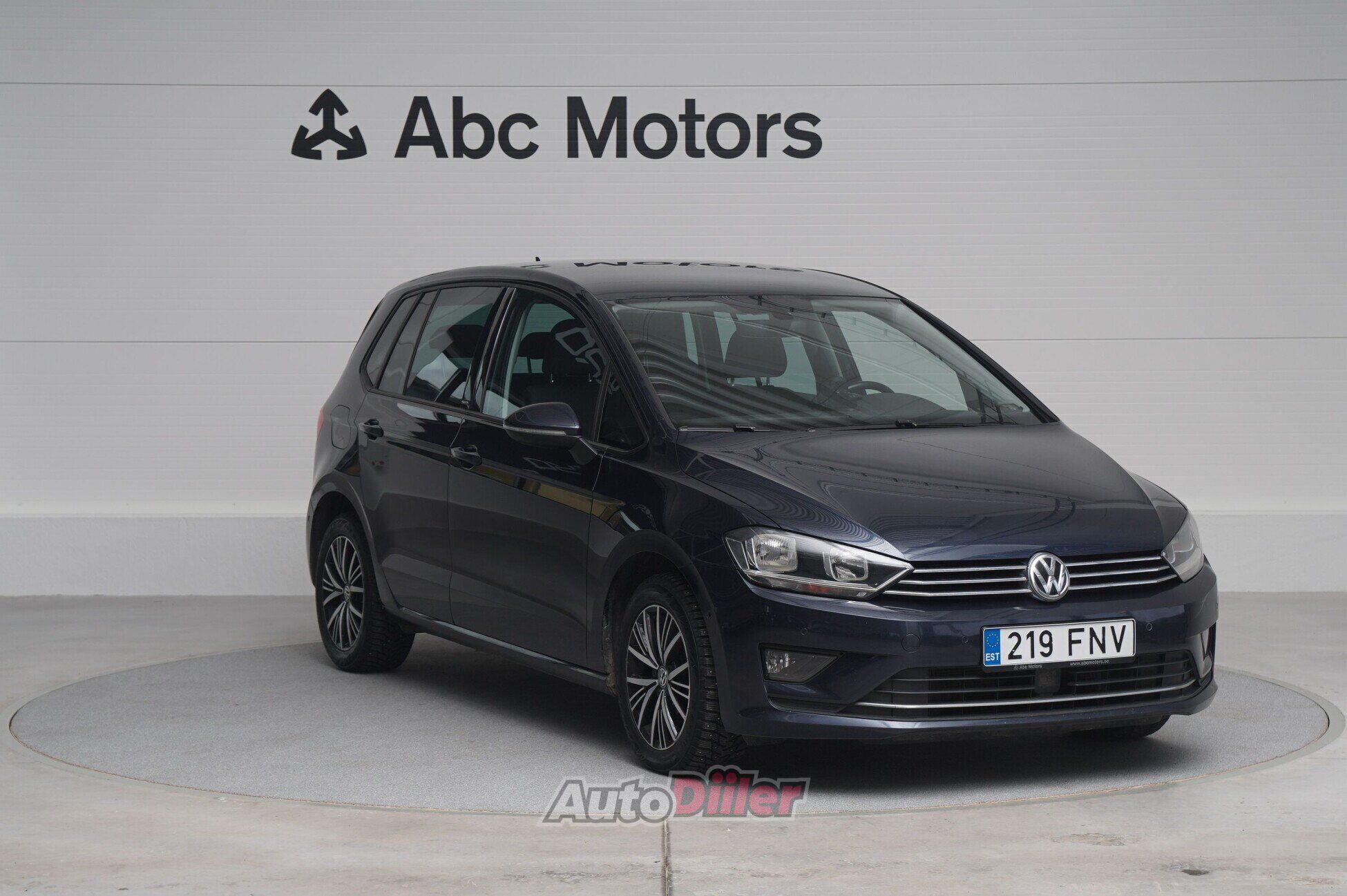 Volkswagen Golf Sportsvan 2016, photo 3/10