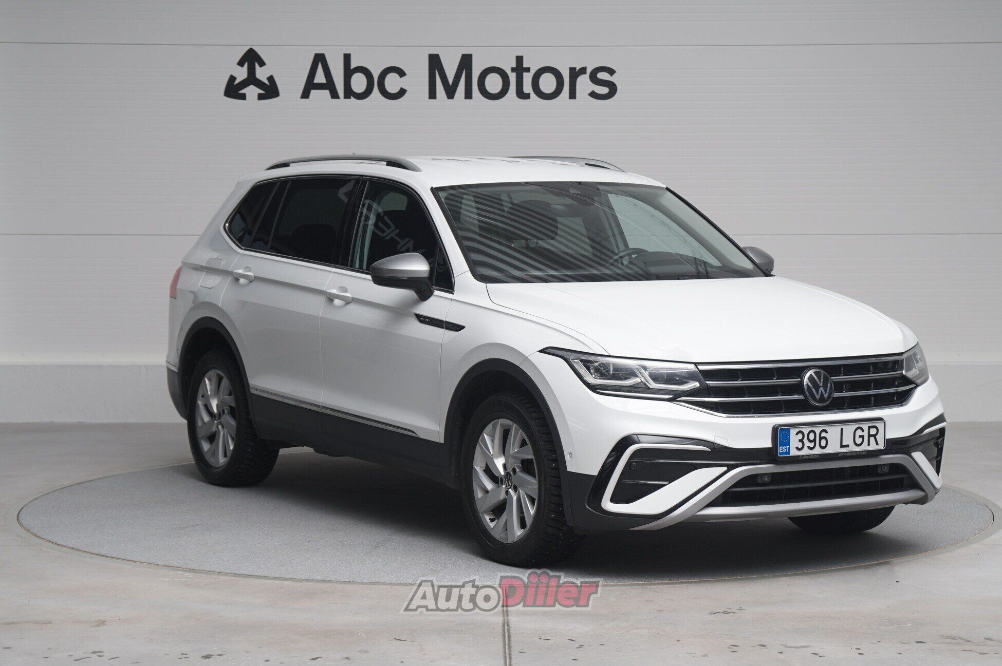 Volkswagen Tiguan 2022, kuva 3/10