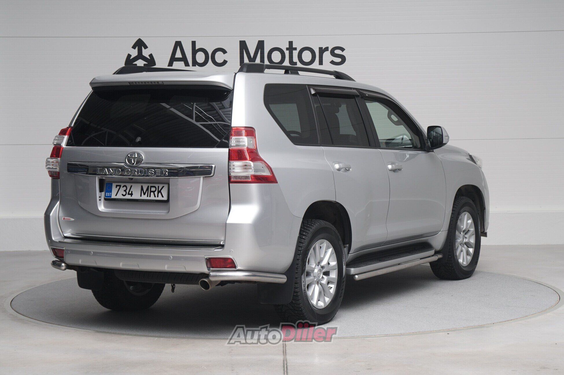 Toyota Land Cruiser 2017, photo 4/10