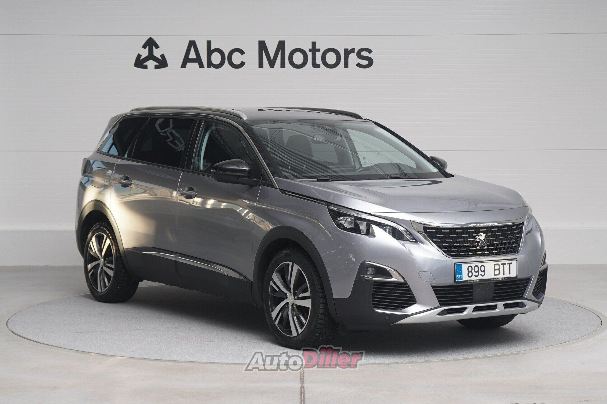 Peugeot 5008 Allure 1.6 88kW 2017, photo 3/10