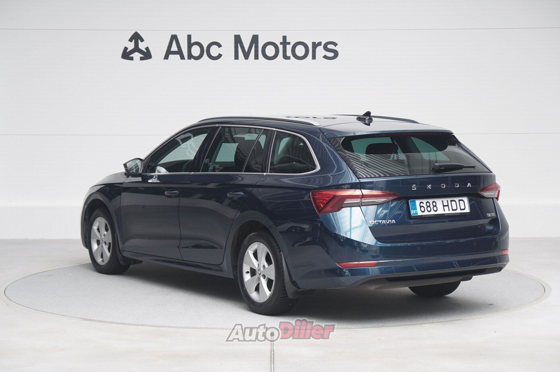 Skoda Octavia 2021, kuva 6/10