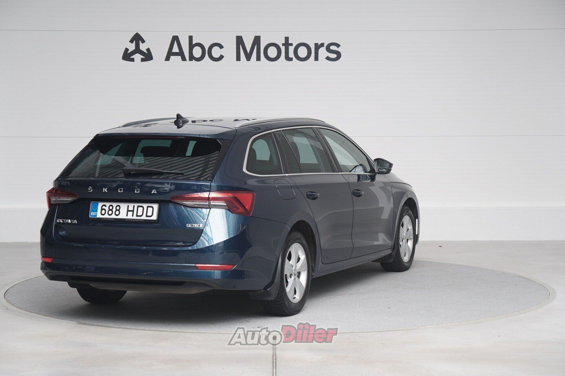 Skoda Octavia 2021, kuva 4/10