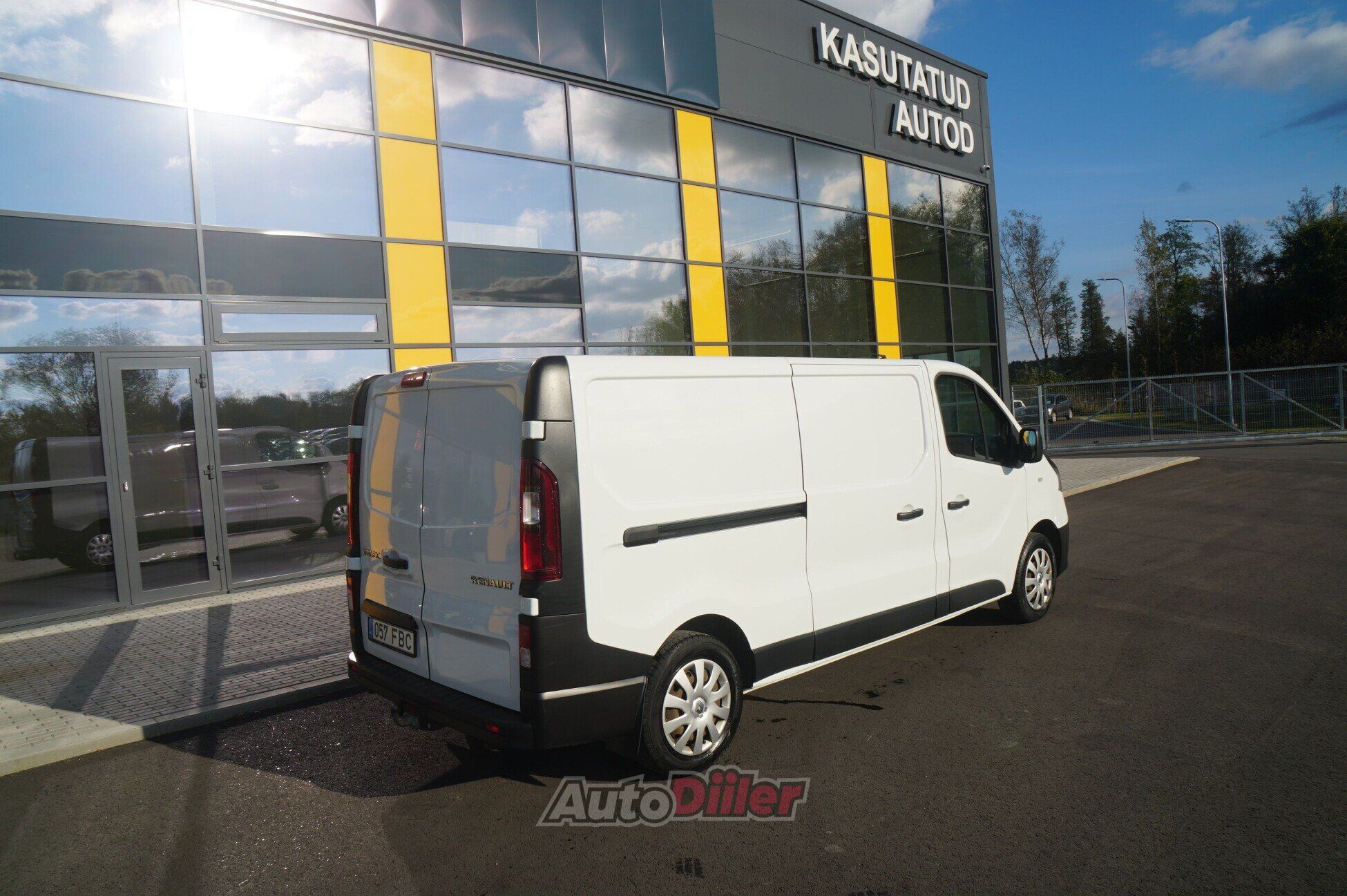 Renault Trafic 2020, kuva 2/10