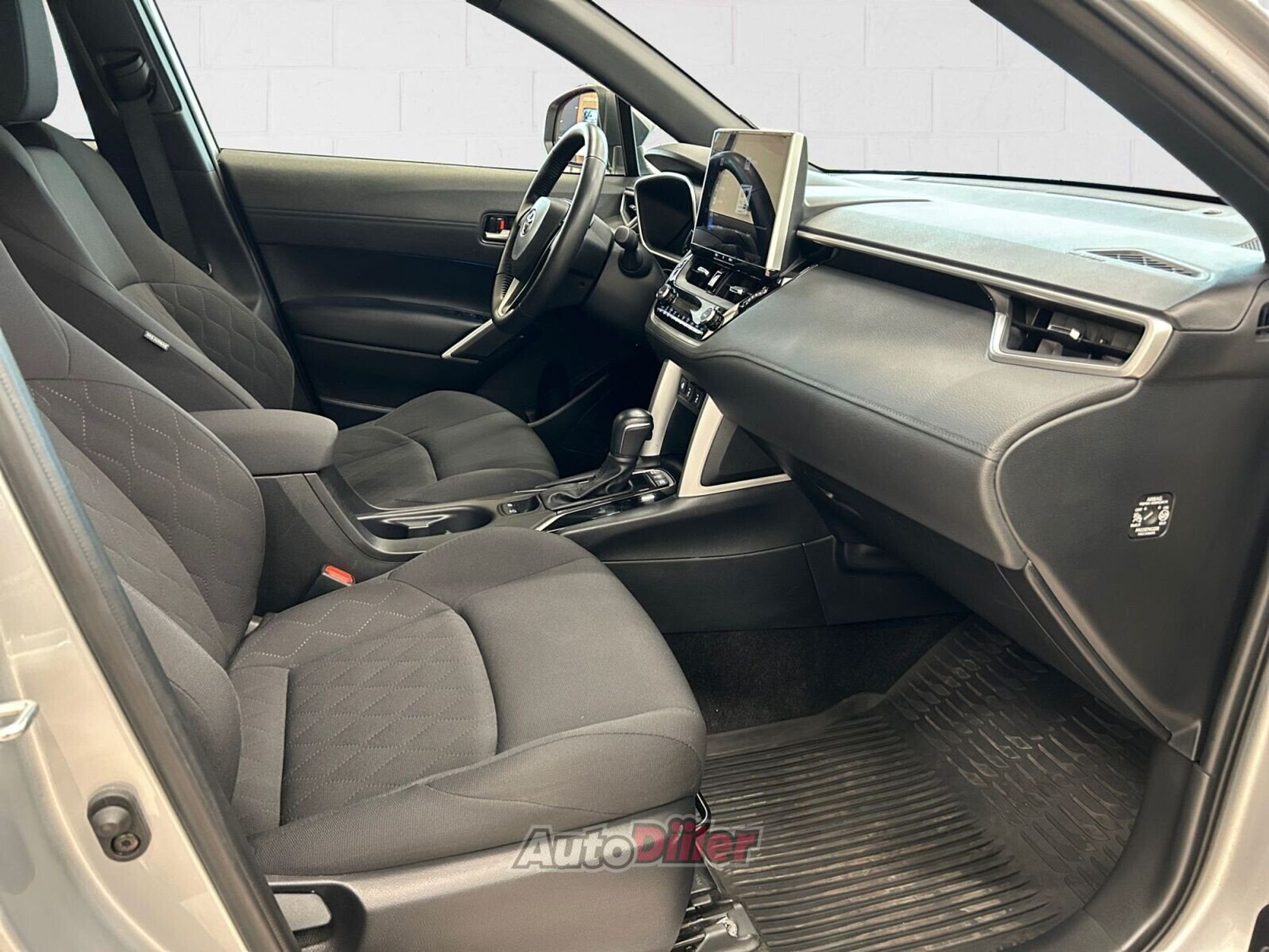 Toyota Corolla Cross 2024, photo 5/10
