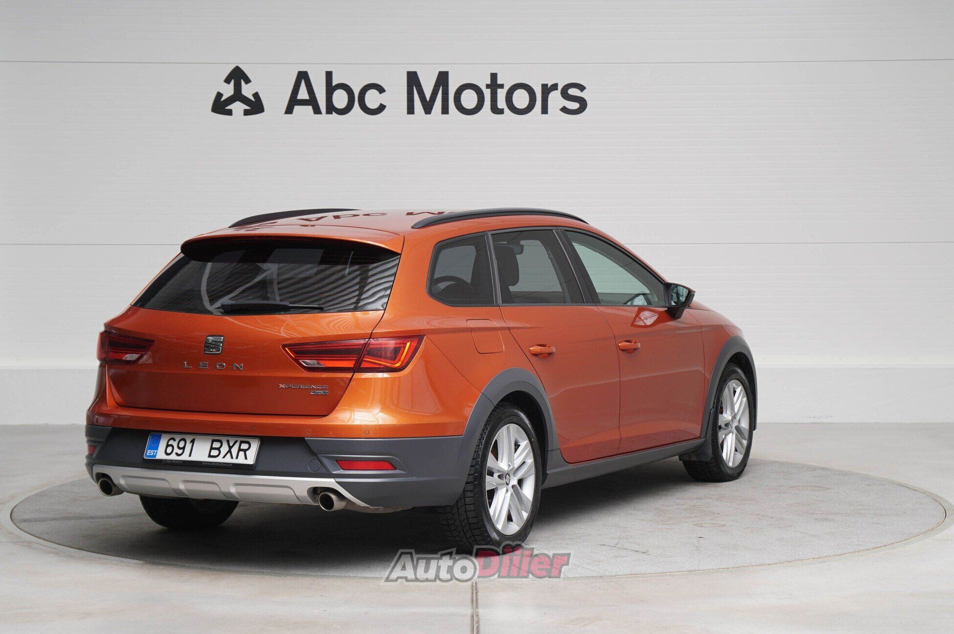 SEAT Leon 2018, photo 4/10