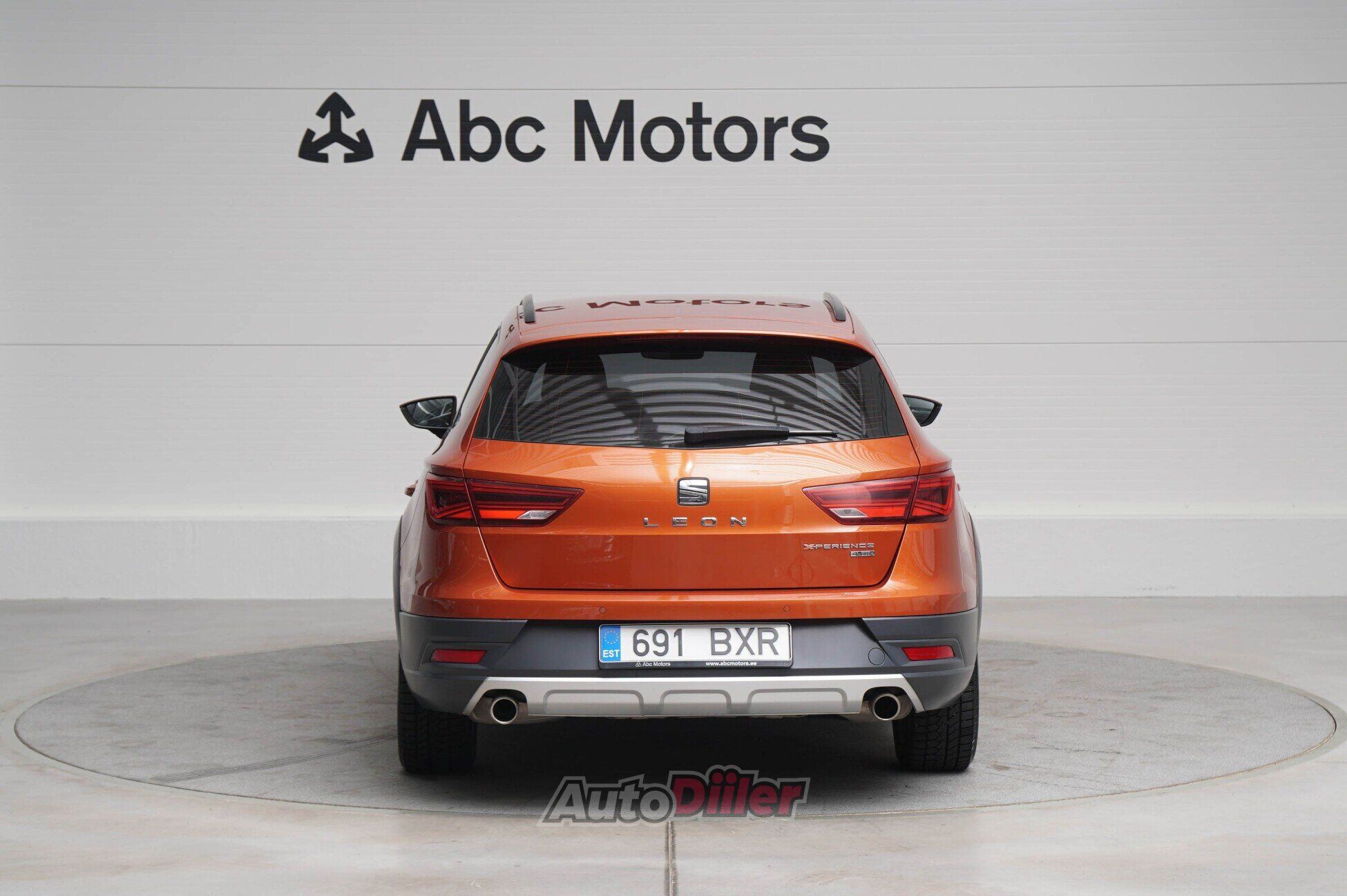 SEAT Leon 2018, photo 5/10