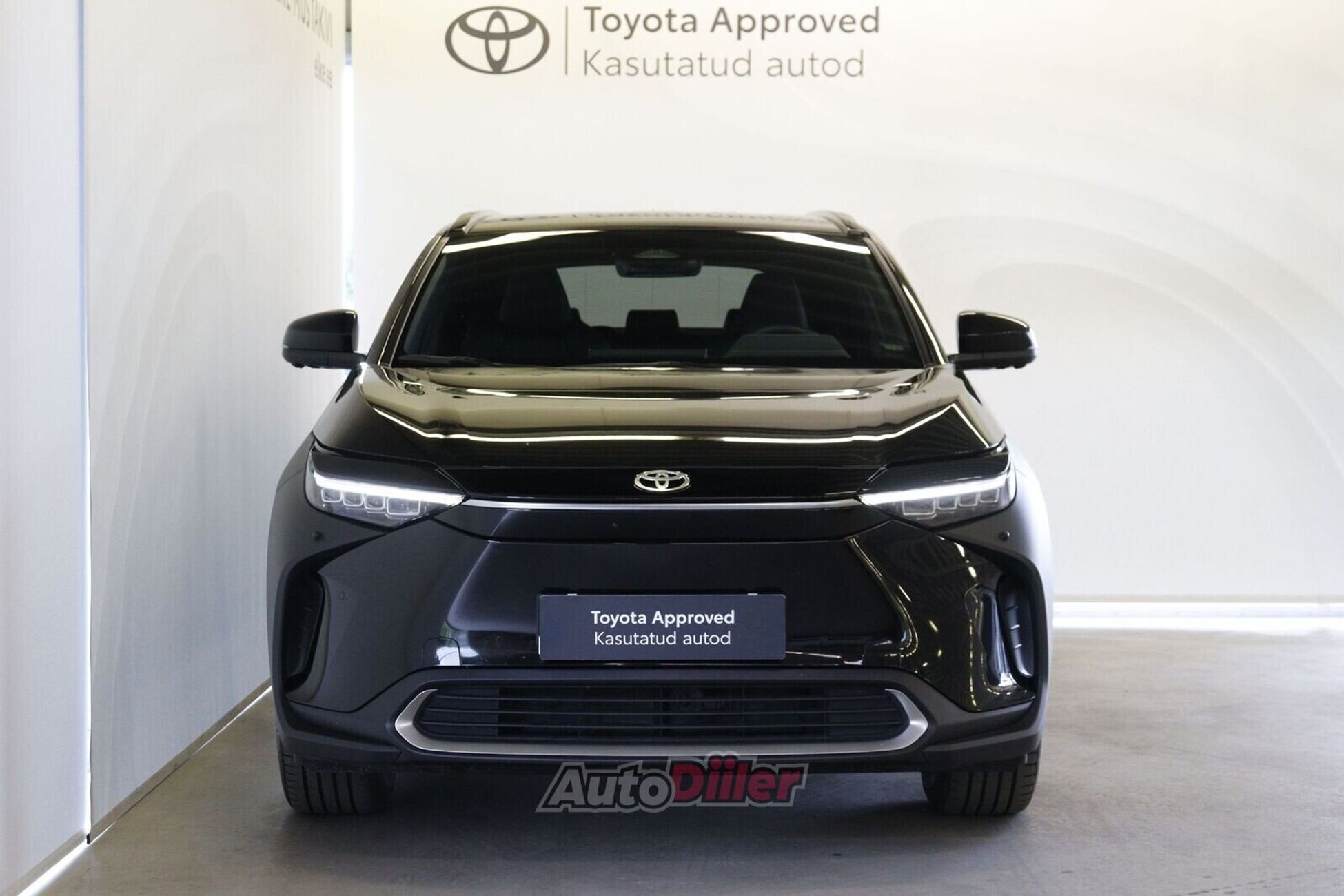 Toyota bZ4X Premium 73kW 2025, photo 5/10