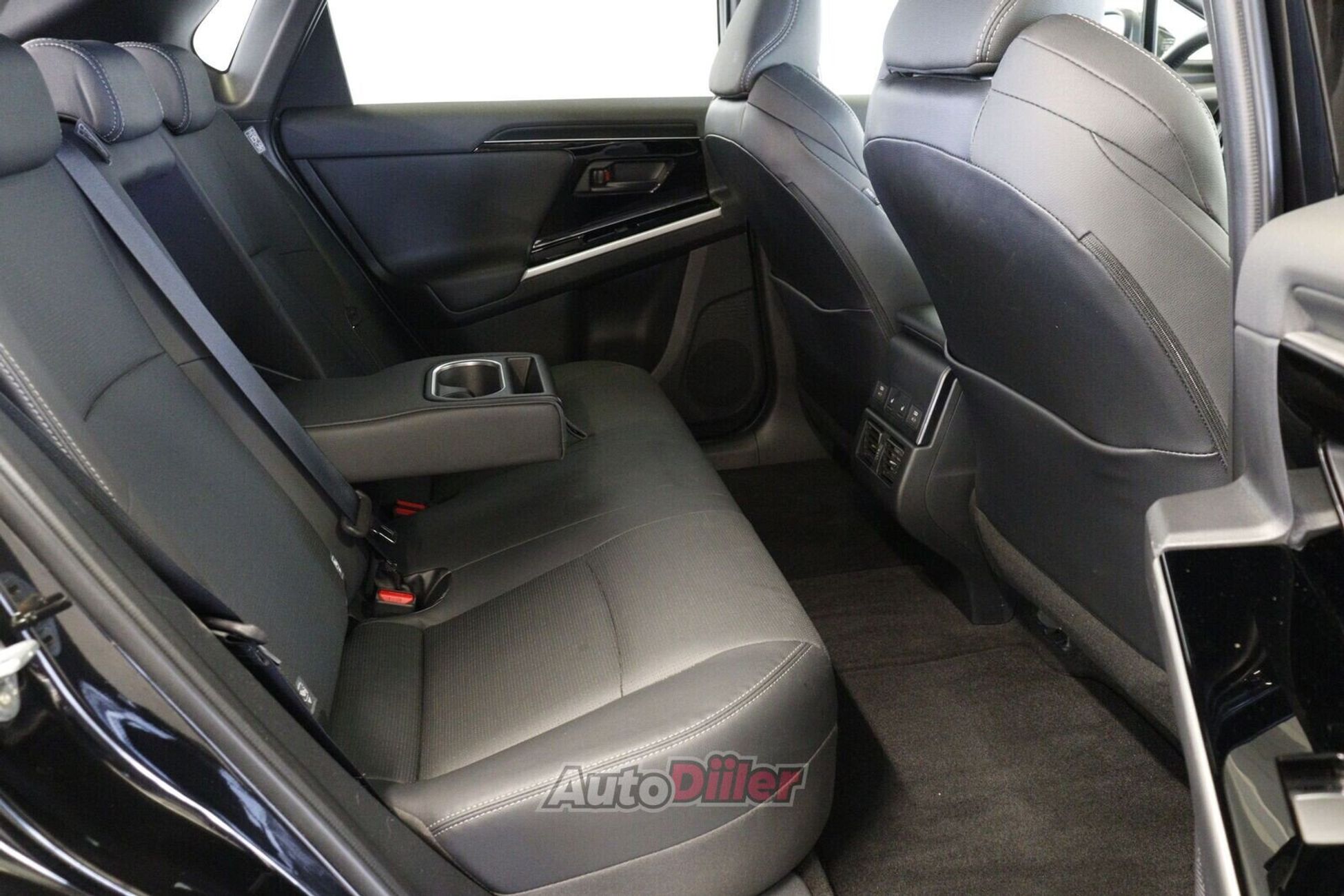 Toyota bZ4X Premium 73kW 2025, photo 7/10
