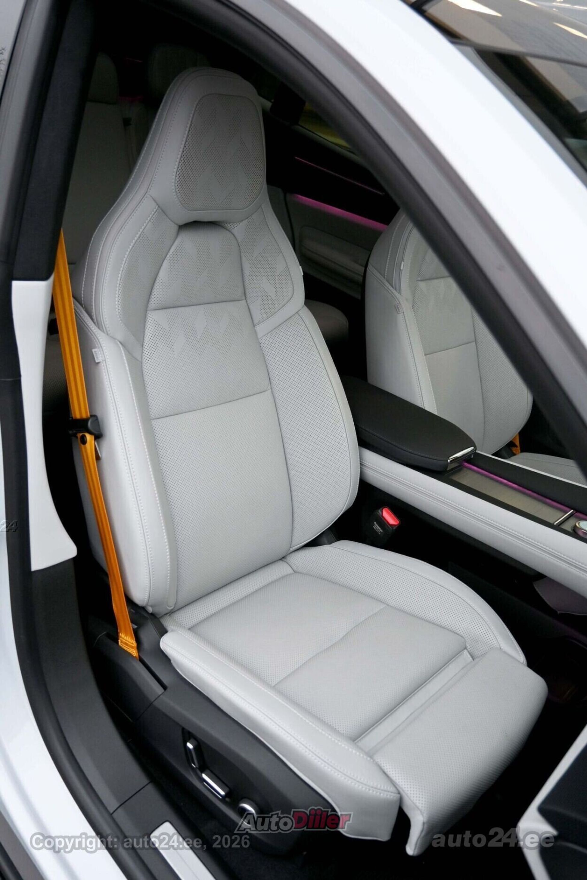 Polestar 4 2025, kuva 4/10