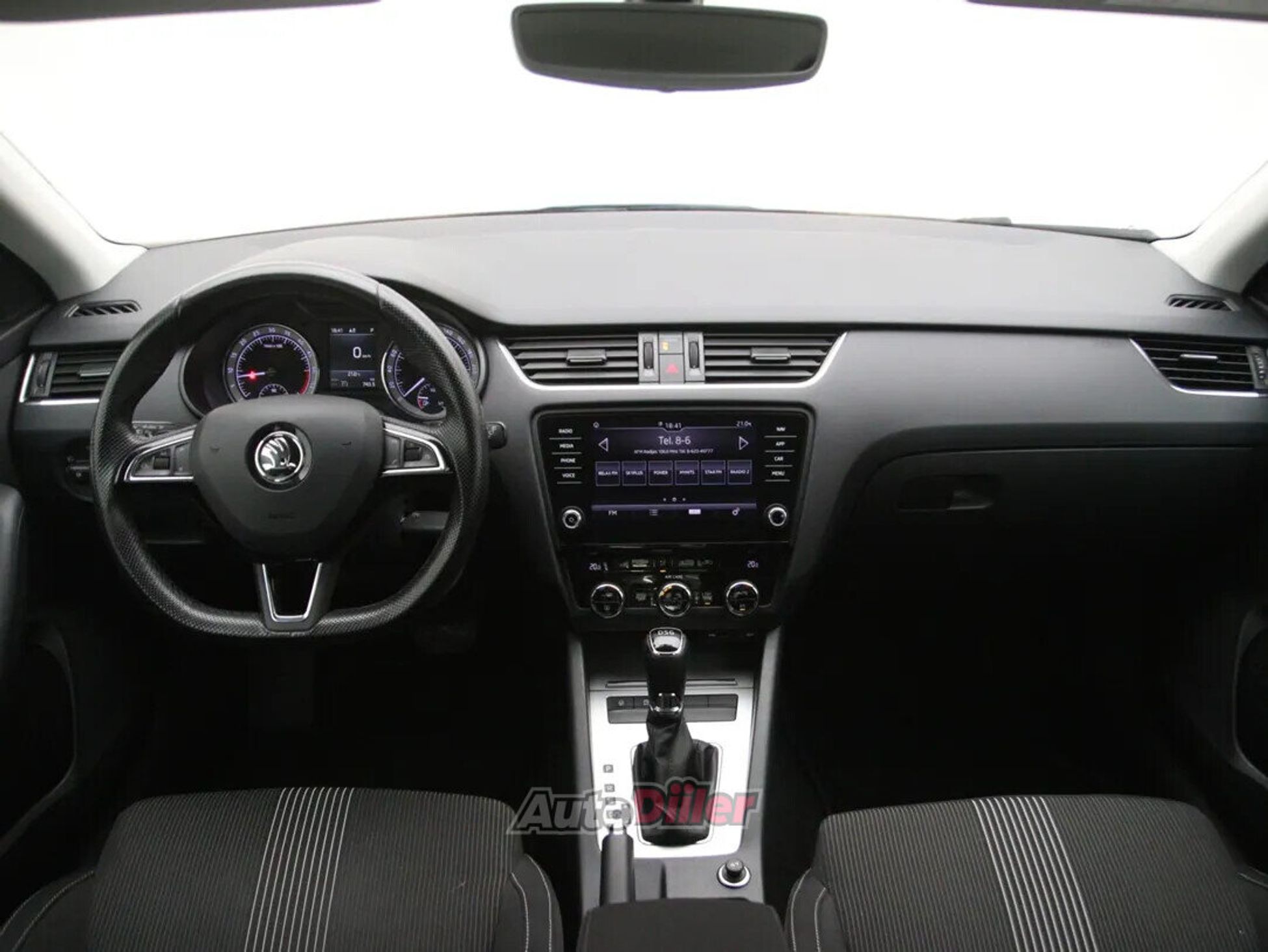 Skoda Octavia Ambition 1.6 85kW 2017, kuva 2/10