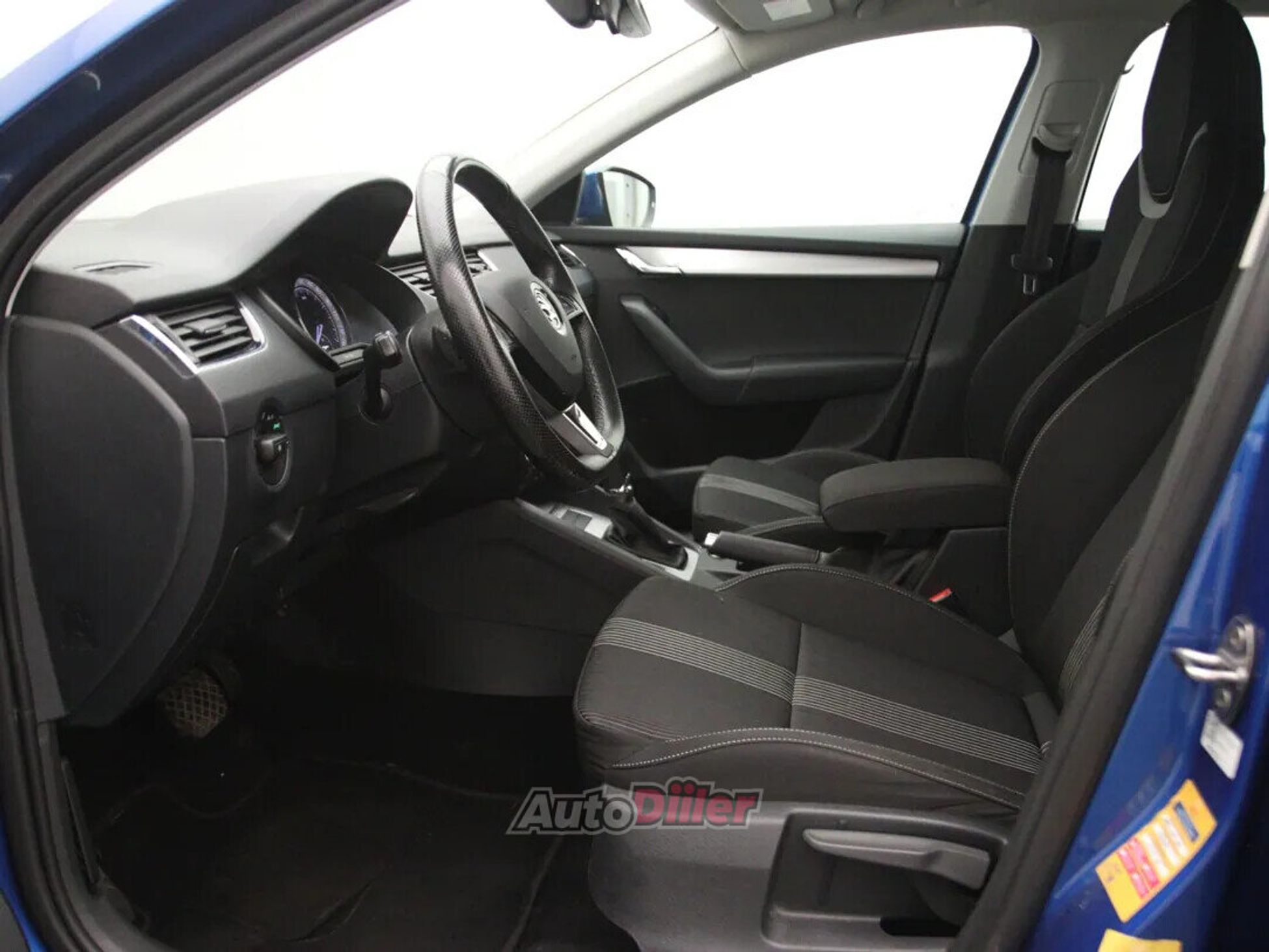 Skoda Octavia Ambition 1.6 85kW 2017, kuva 4/10