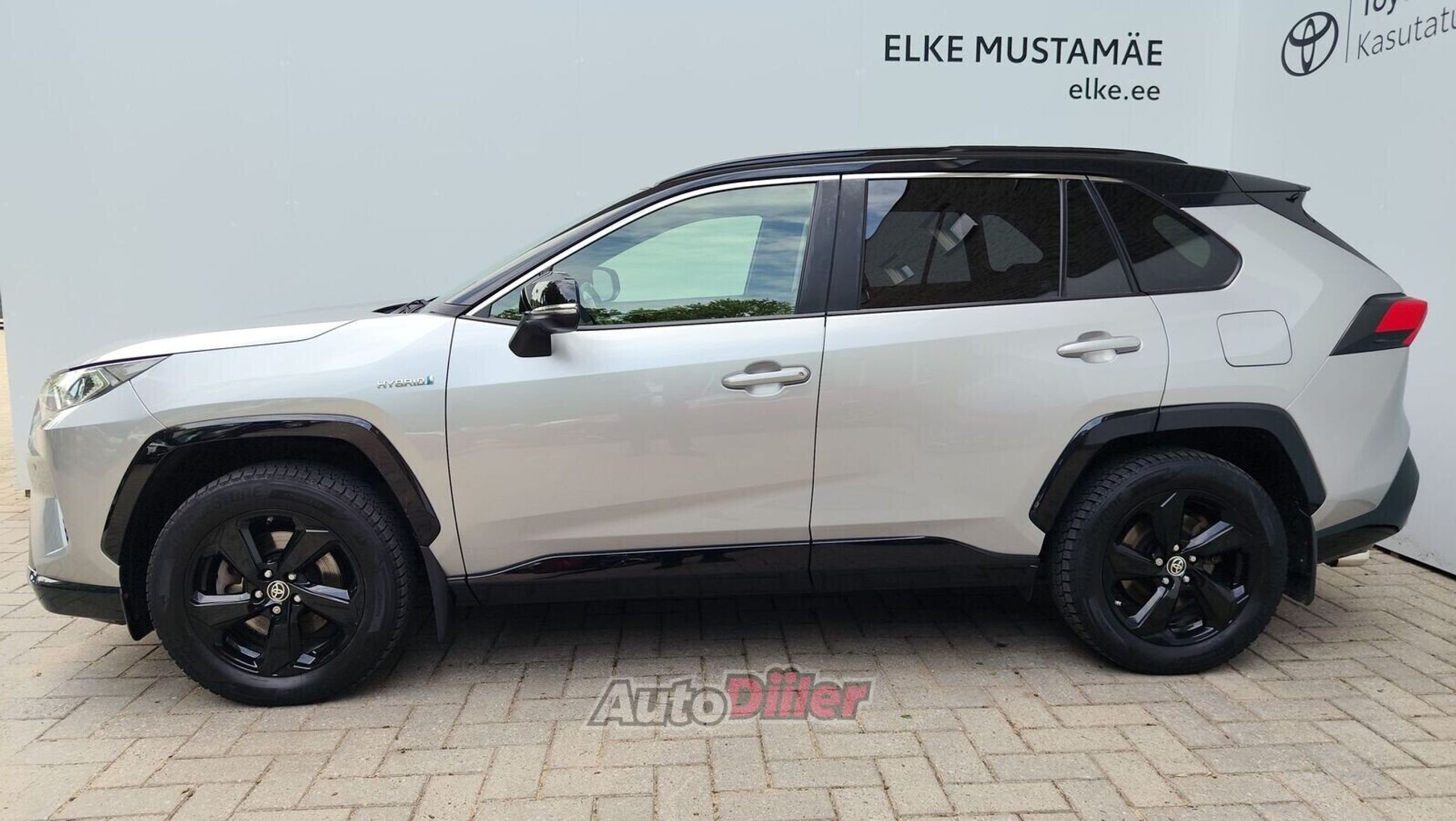 Toyota RAV4 Style 2.5 131kW 2021, kuva 3/10