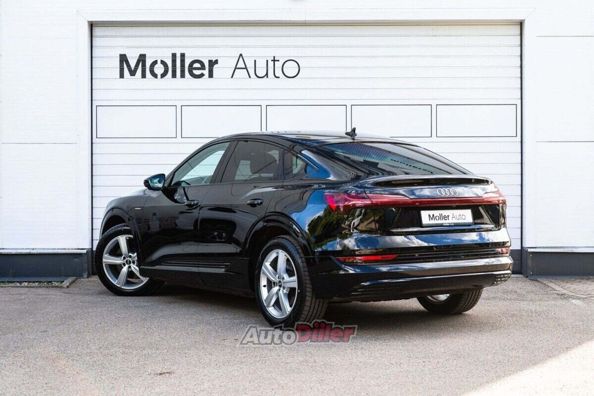 Audi e-tron 301kW 2023, photo 4/10