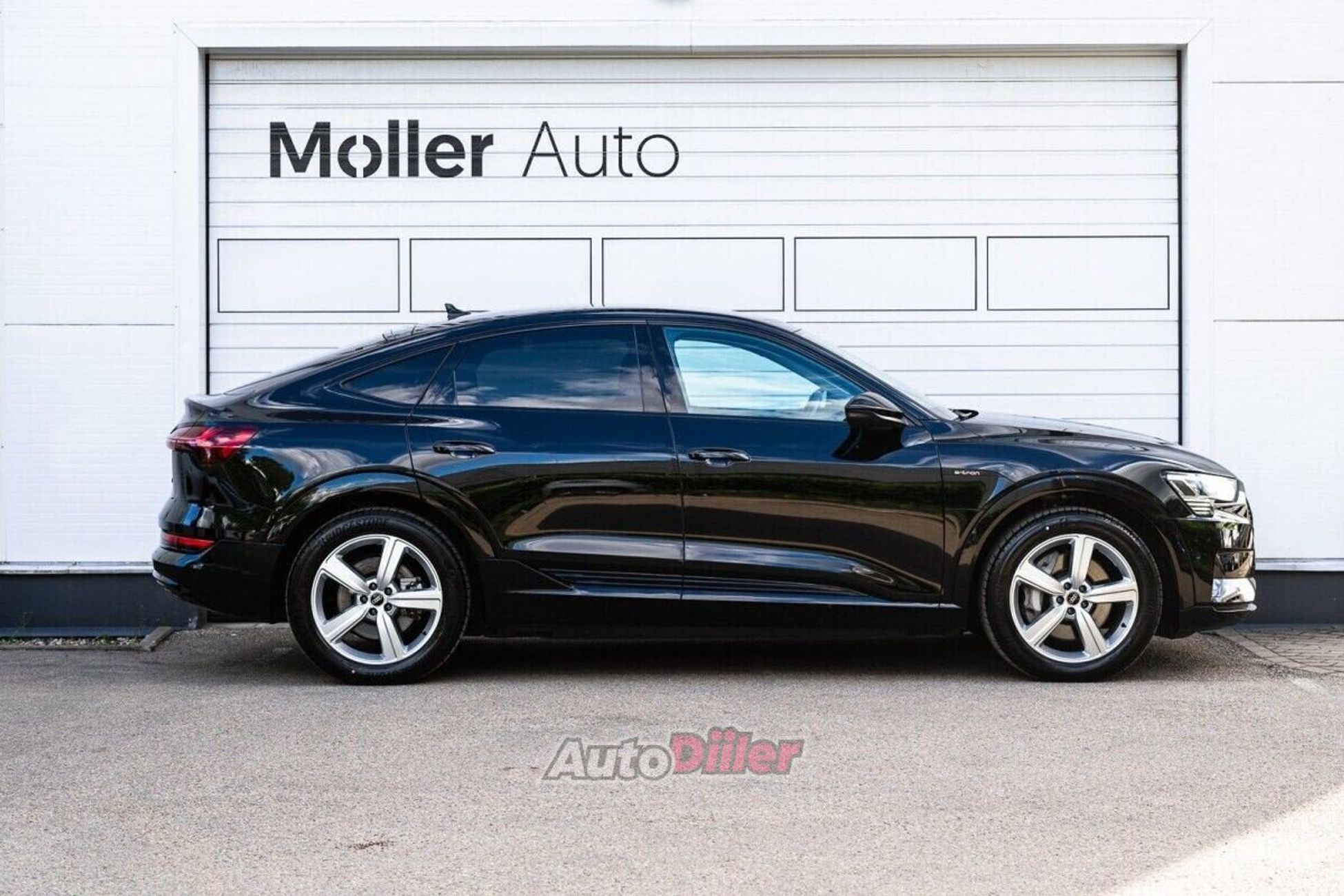 Audi e-tron 301kW 2023, photo 5/10