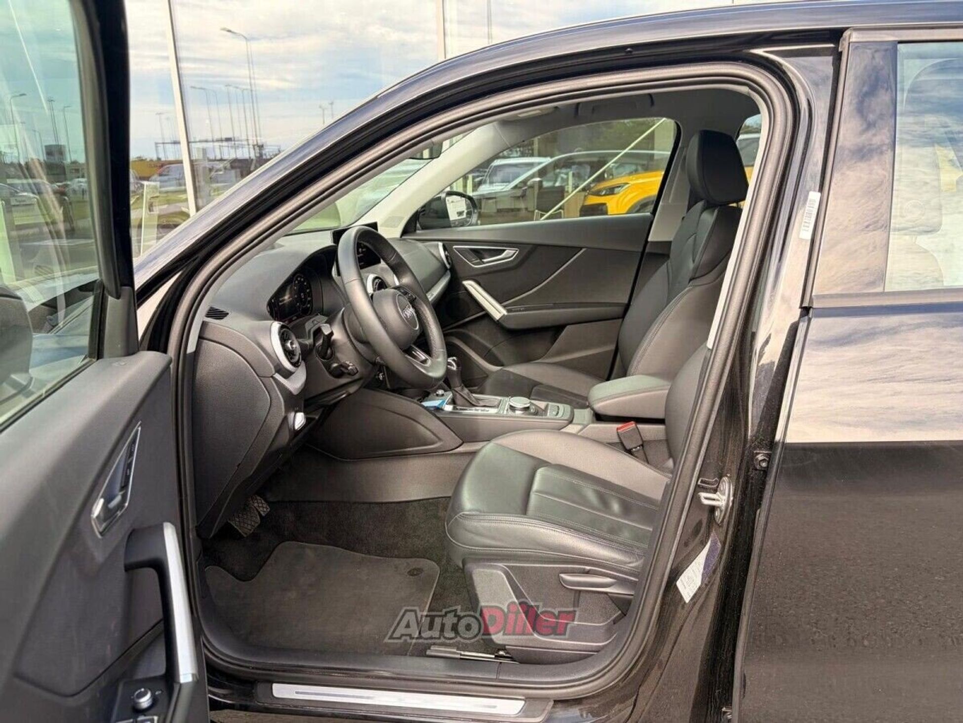 Audi Q2 1.5 110kW 2022, photo 7/10