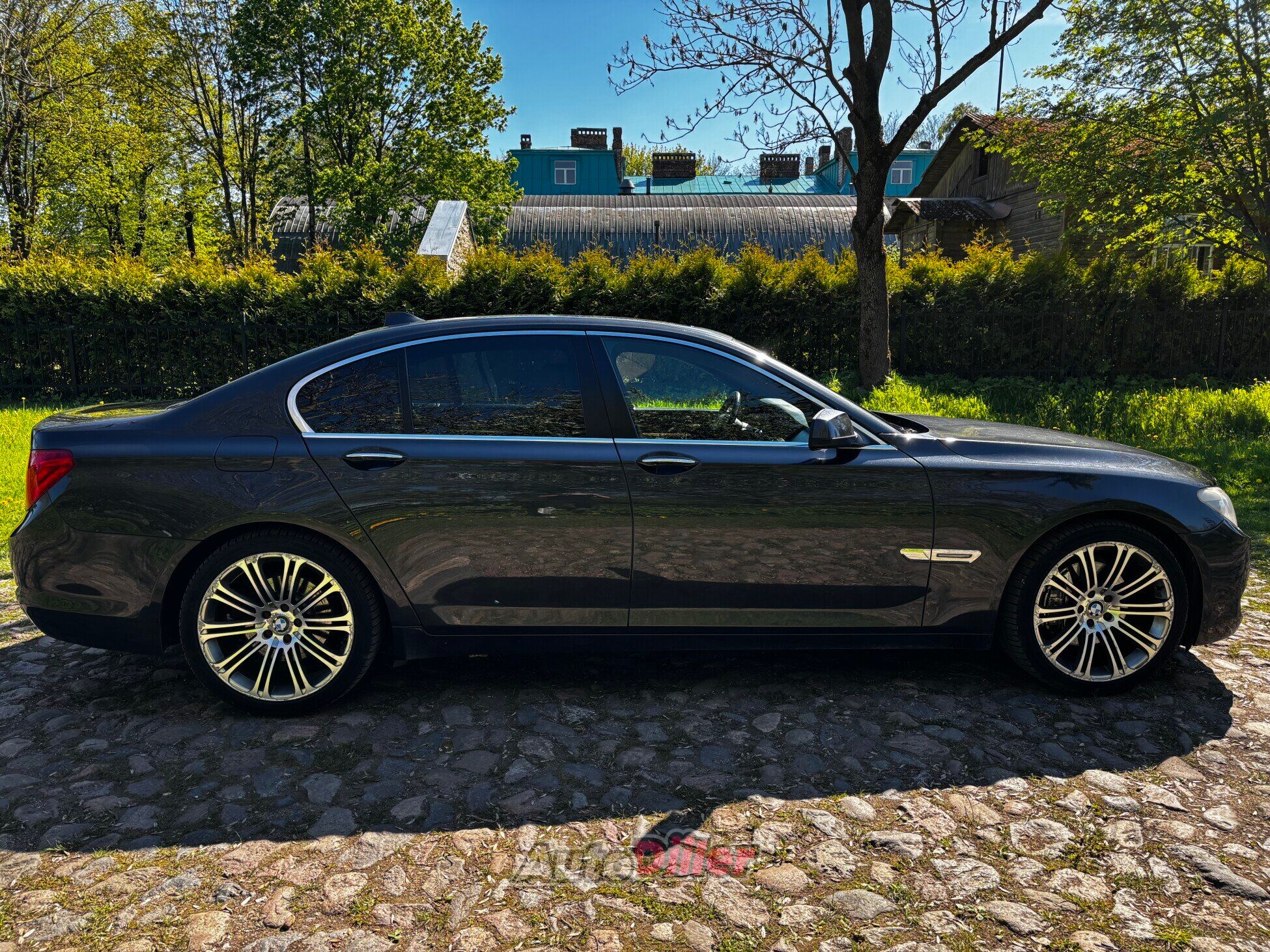BMW 740 3.0 225kW 2010, photo 3/10