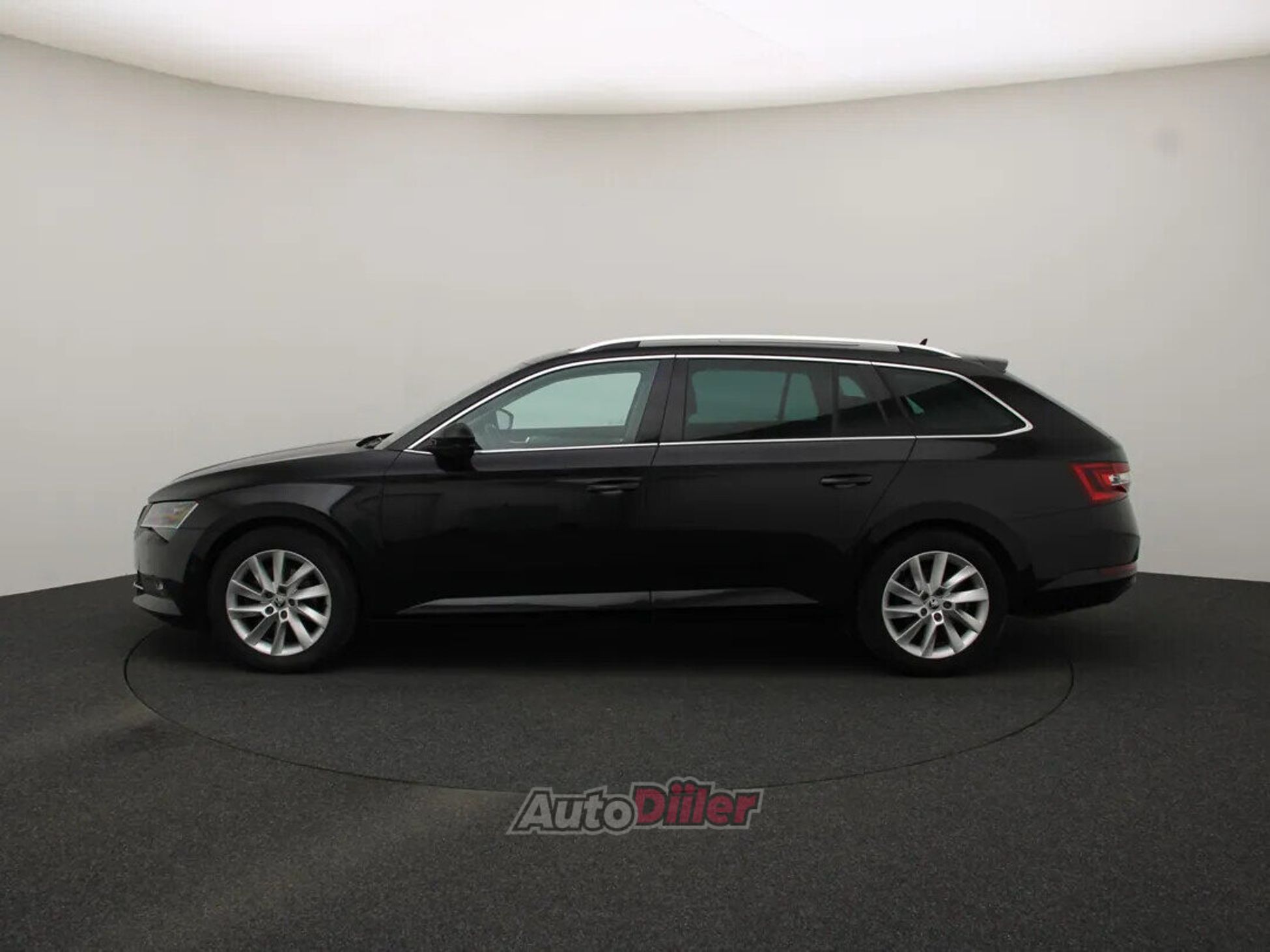 Skoda Superb Style Business 1.4 110kW 2018, photo 6/10