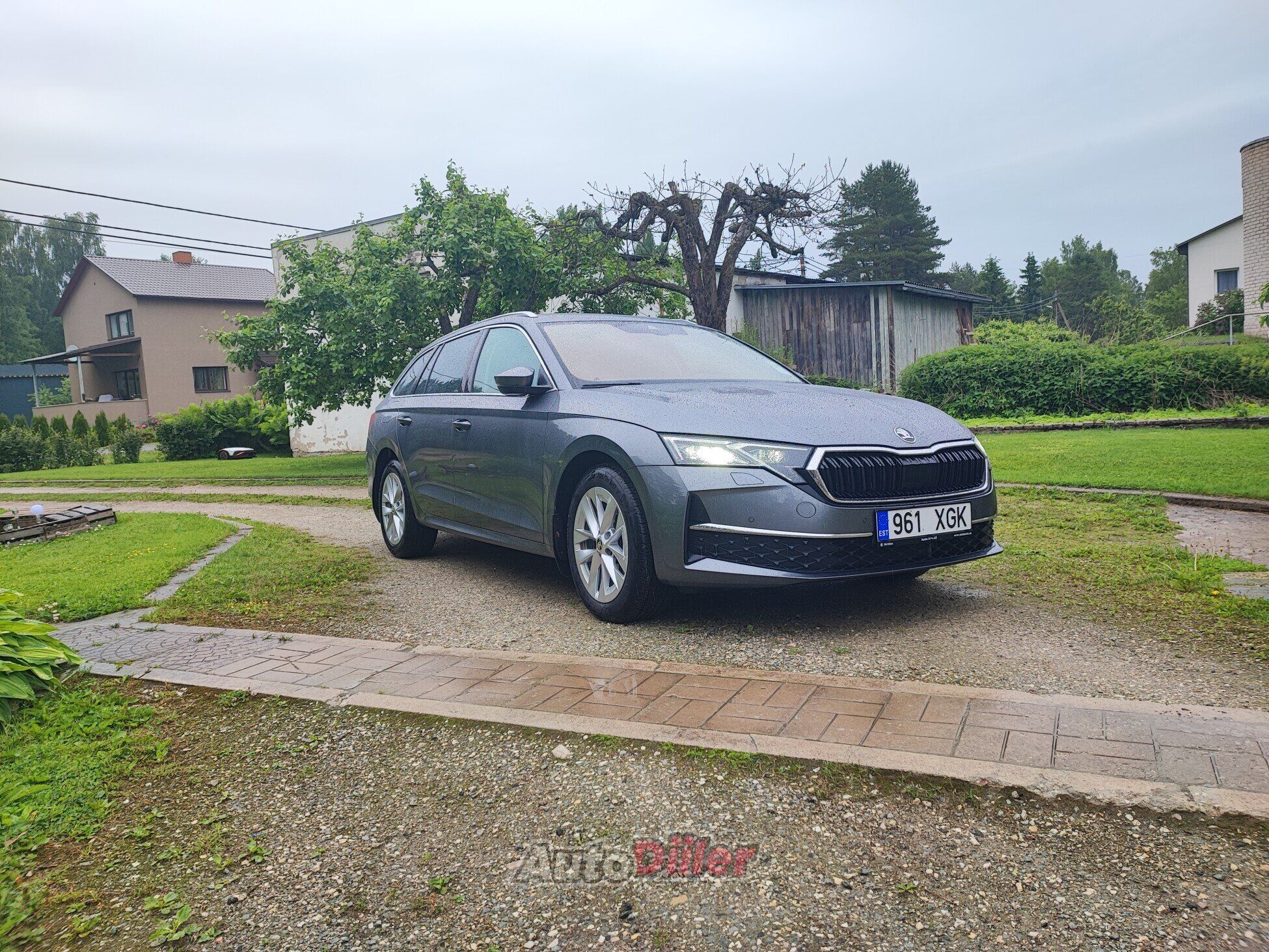 Skoda Octavia 1.5 110kW 2024, kuva 2/10