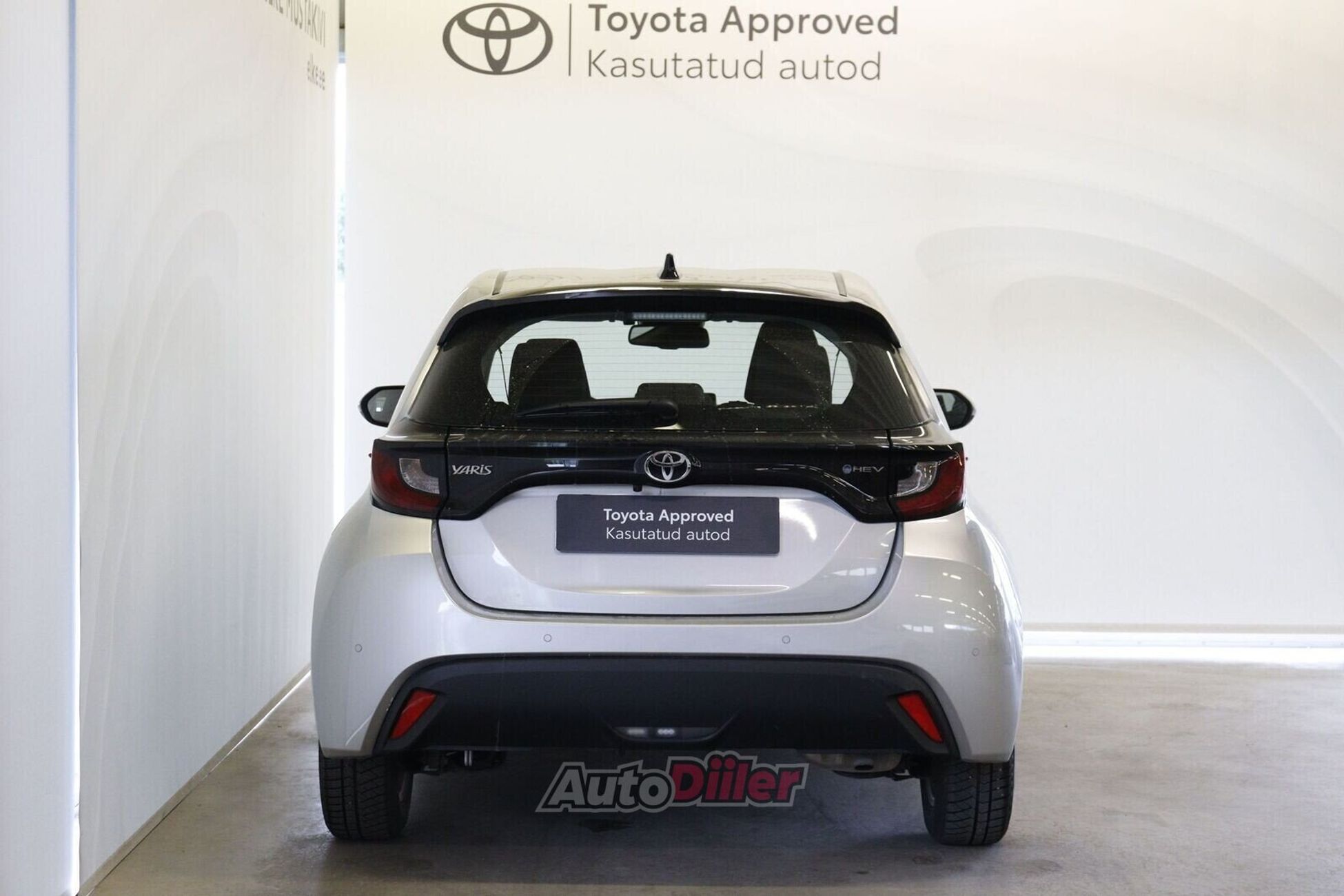 Toyota Yaris Active 1.5 68kW 2025, photo 4/10